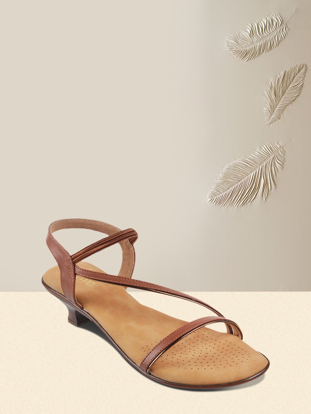 

Metro Women Tan Brown Solid Block Heels