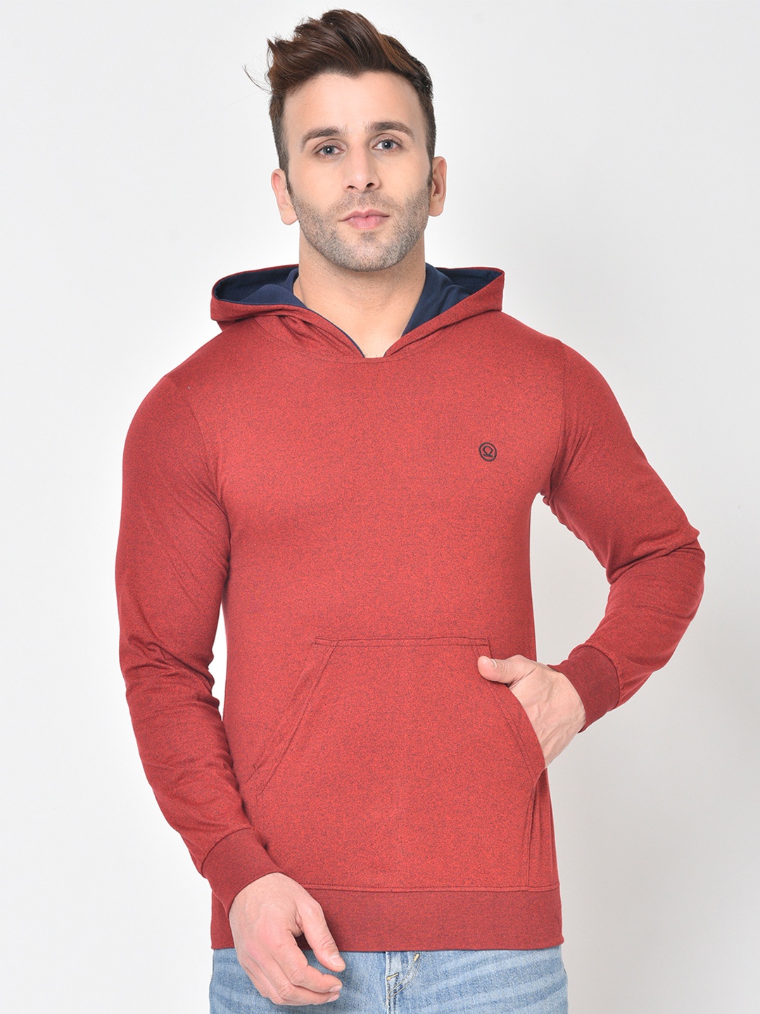 

CHKOKKO Men Maroon Solid Cotton Hooded Sweatshirt