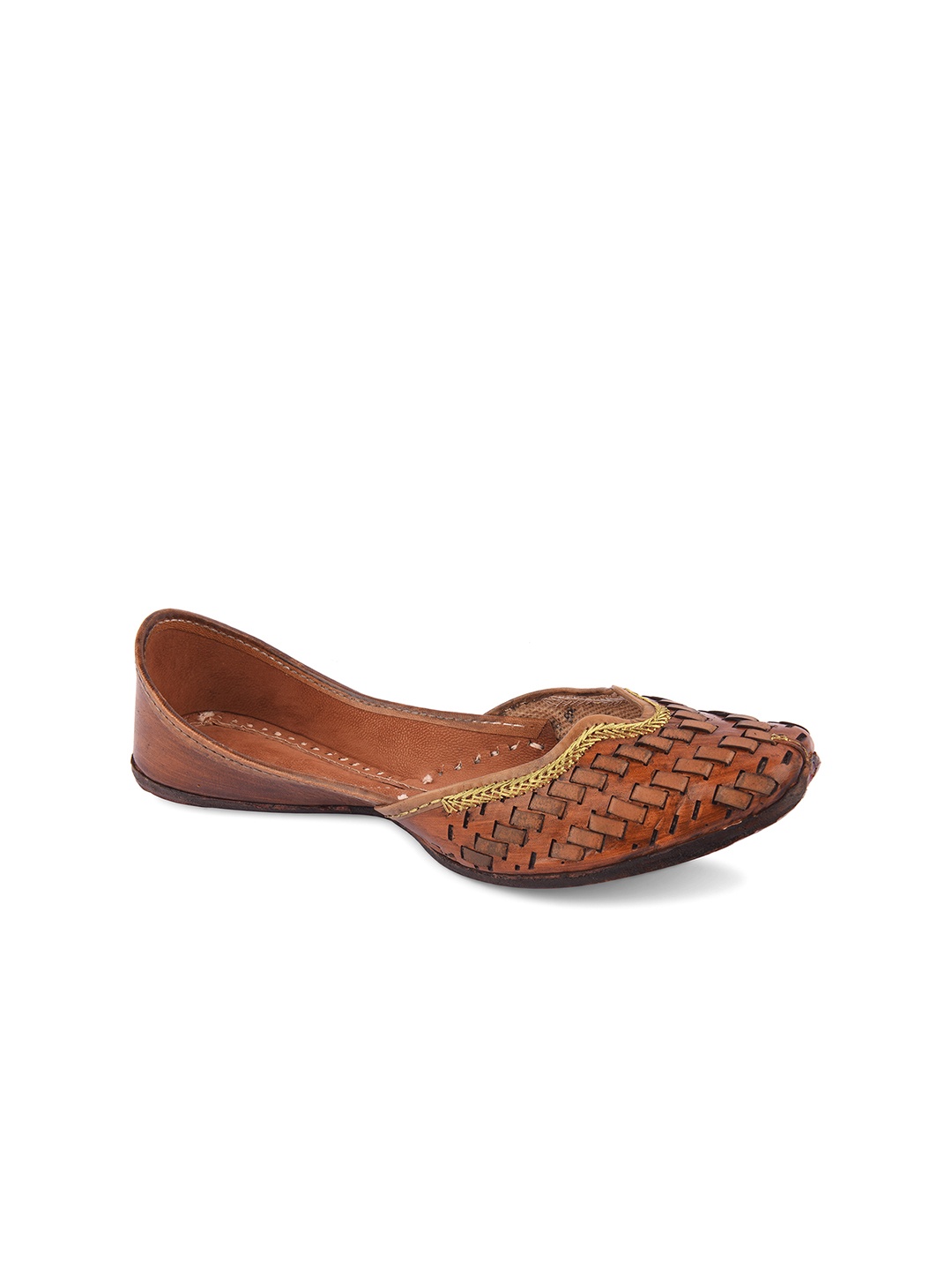 

DESI COLOUR Women Brown Textured Leather Mojaris