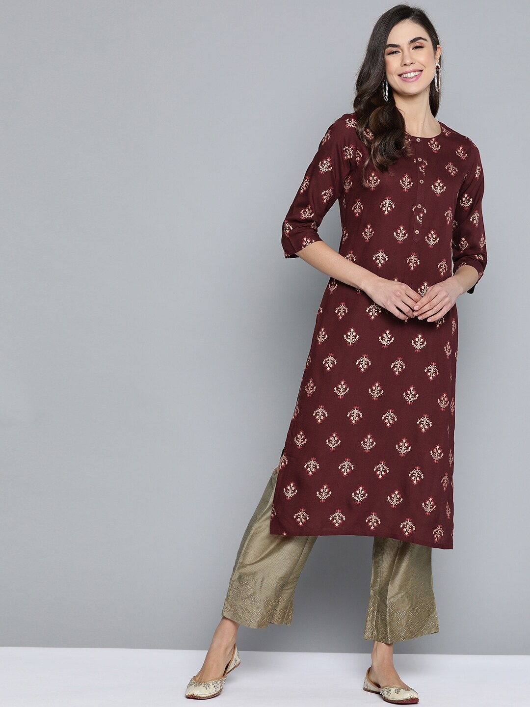 

HERE&NOW Women Maroon & Golden Floral Printed Straight Kurta