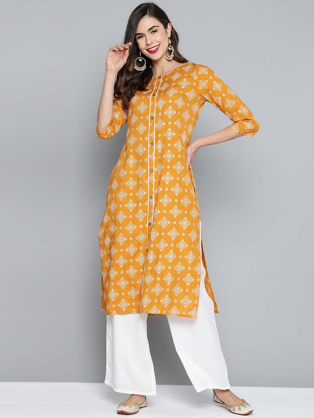 

HERE&NOW Women Mustard Yellow & White Printed Kurta with Palazzos