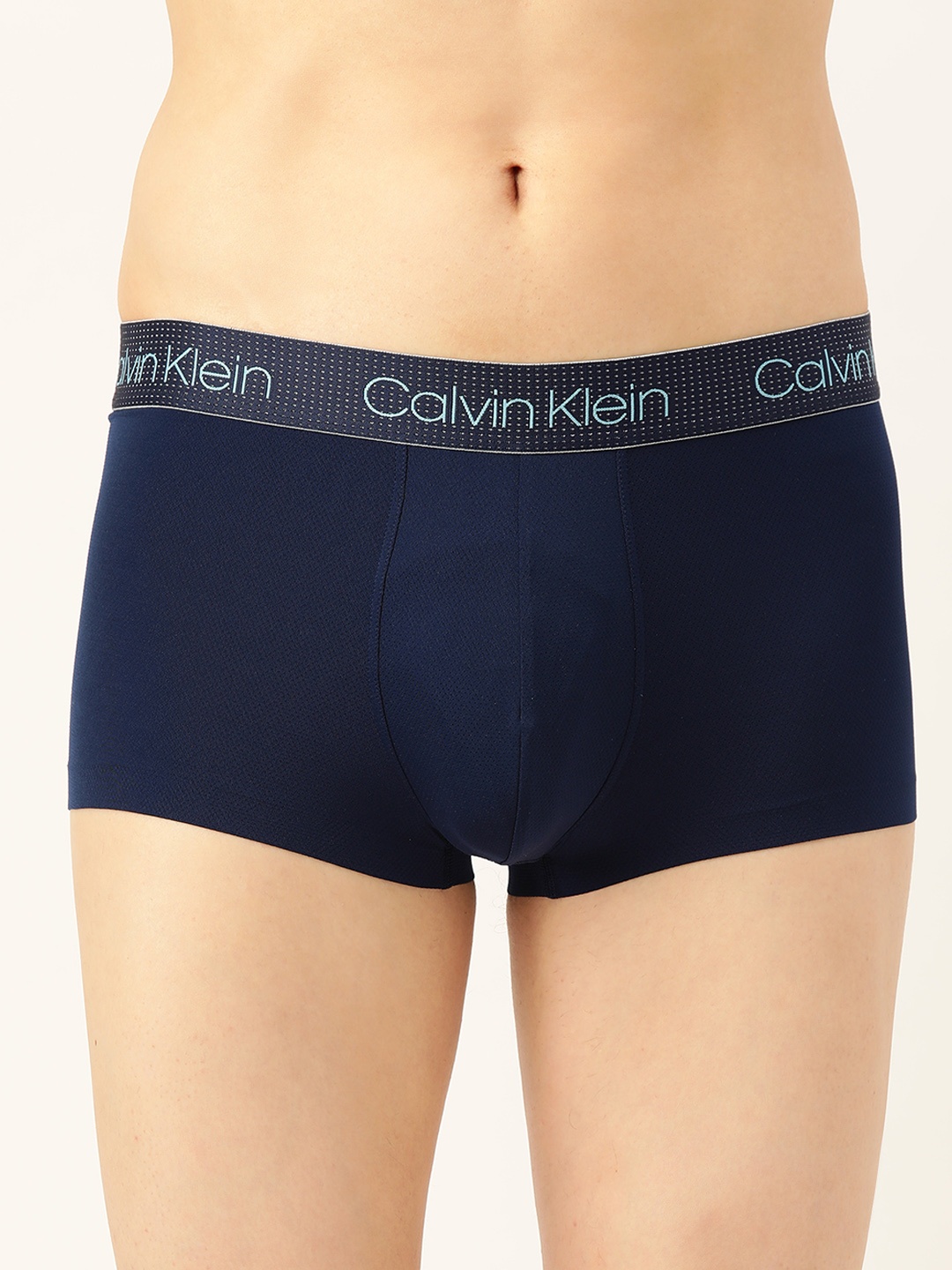 

Calvin Klein Underwear Navy Blue AIR FX Tech Micro Low Rise Trunk NB2753DYC-BLACK