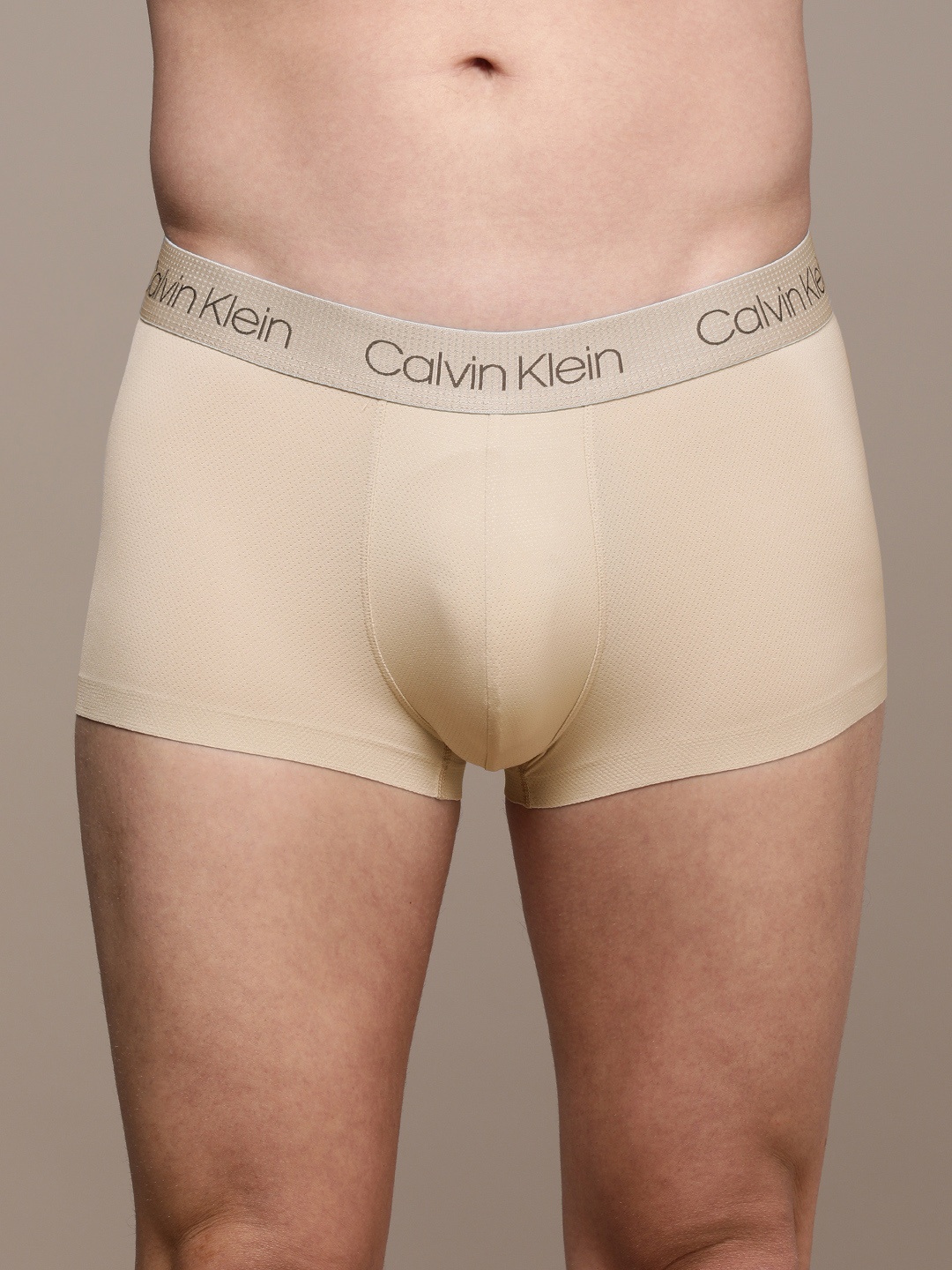 

Calvin Klein Underwear Men Beige Solid Short Low Rise Trunk