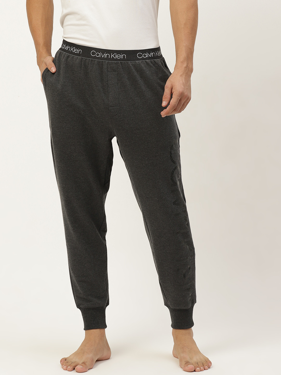 

Calvin Klein Underwear Men Charcoal Grey Regular Fit Printed Lounge Pants