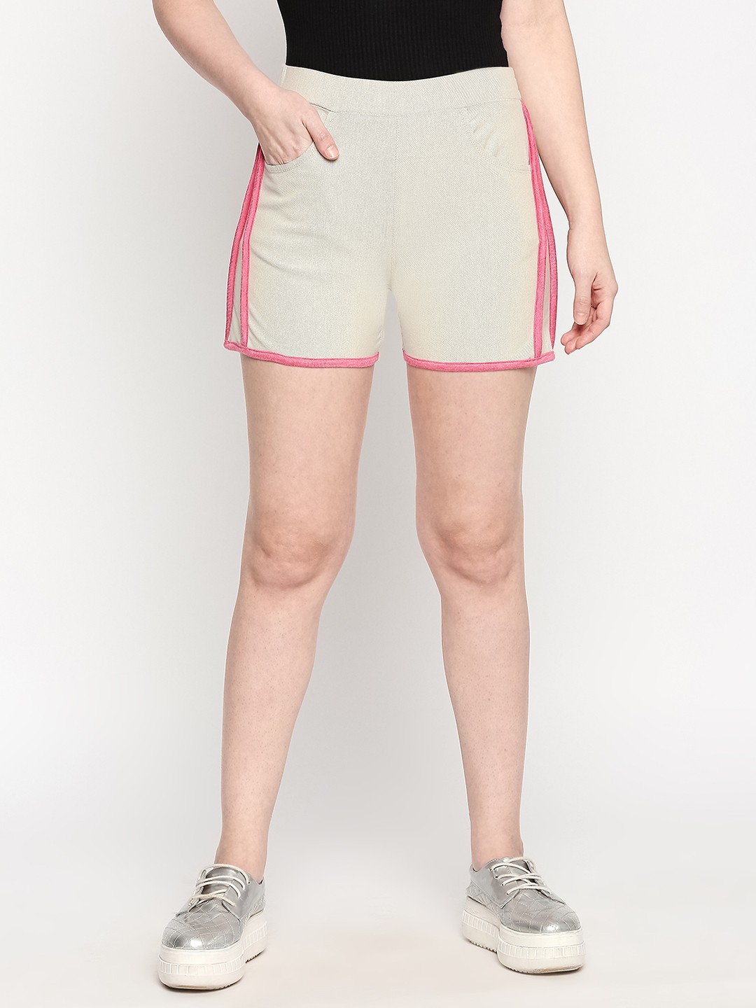 

inocenCia Women Off-White Solid Regular Fit Shorts