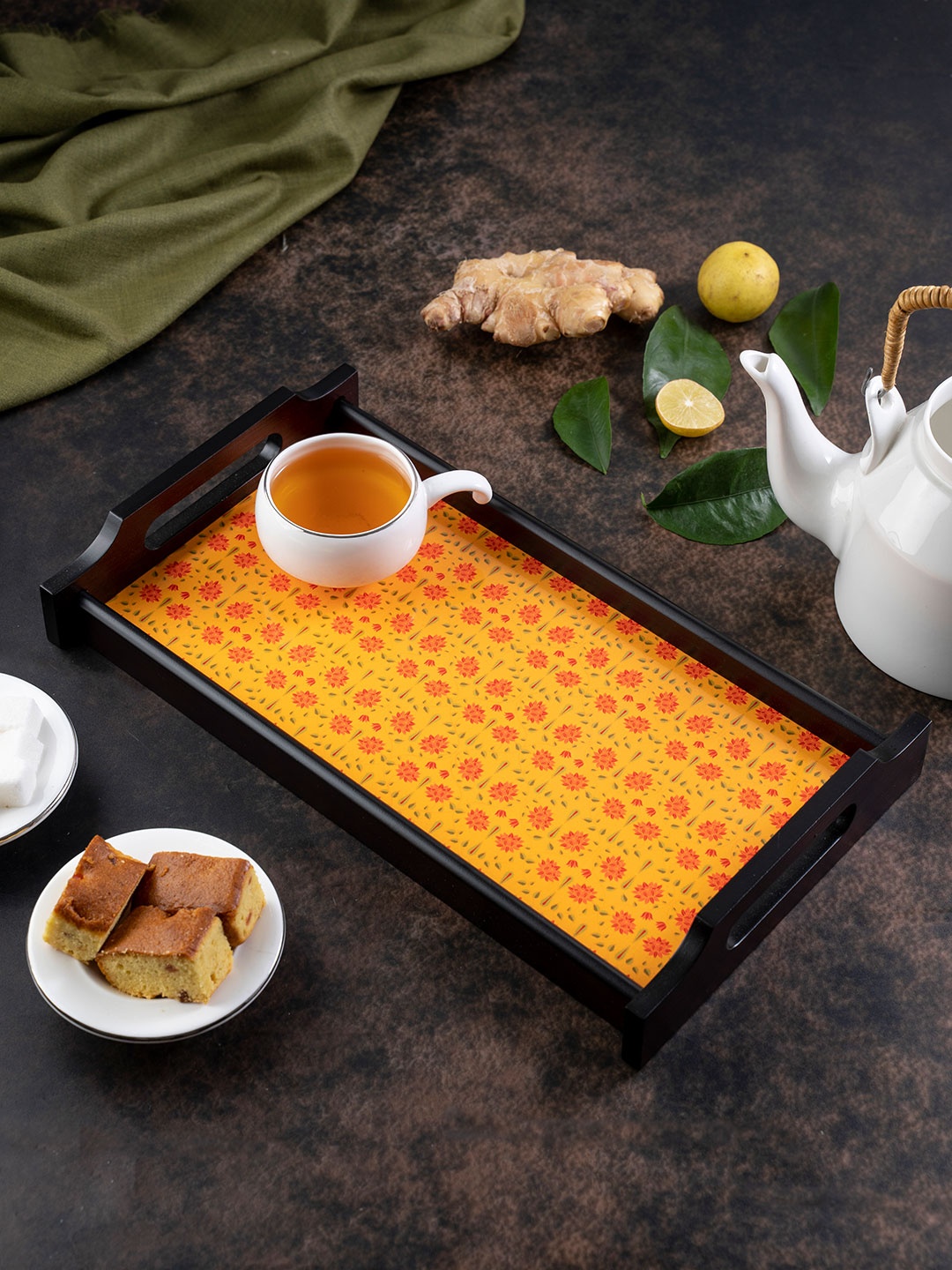 

KOLOROBIA Yellow & Orange Babur Printed Wooden Tray
