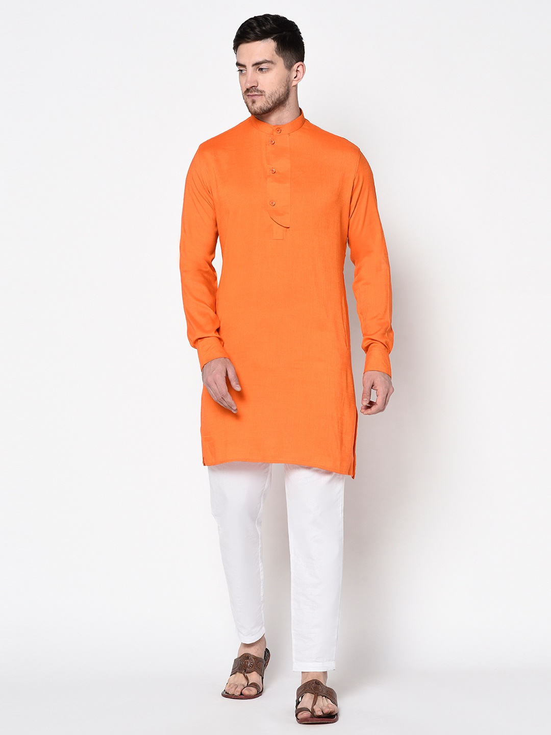 

DEYANN Men Orange Solid Kurta with Pyjamas