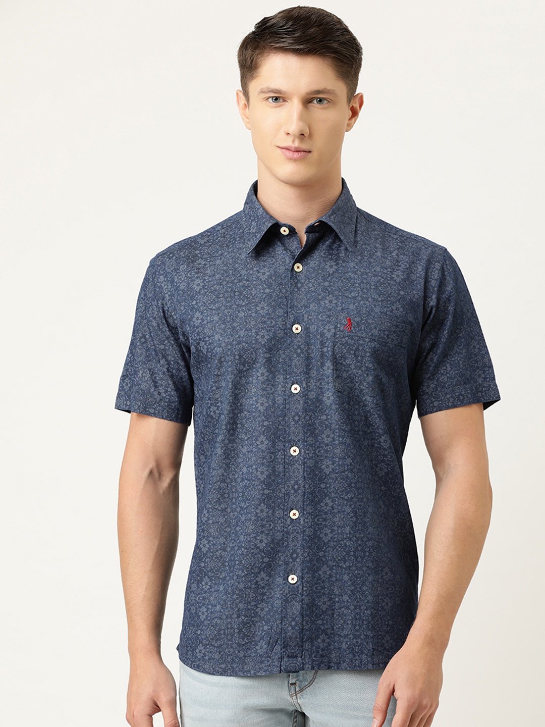 

Burnt Umber Men Navy Blue Pure Cotton Chambray Slim Fit Floral Printed Casual Shirt