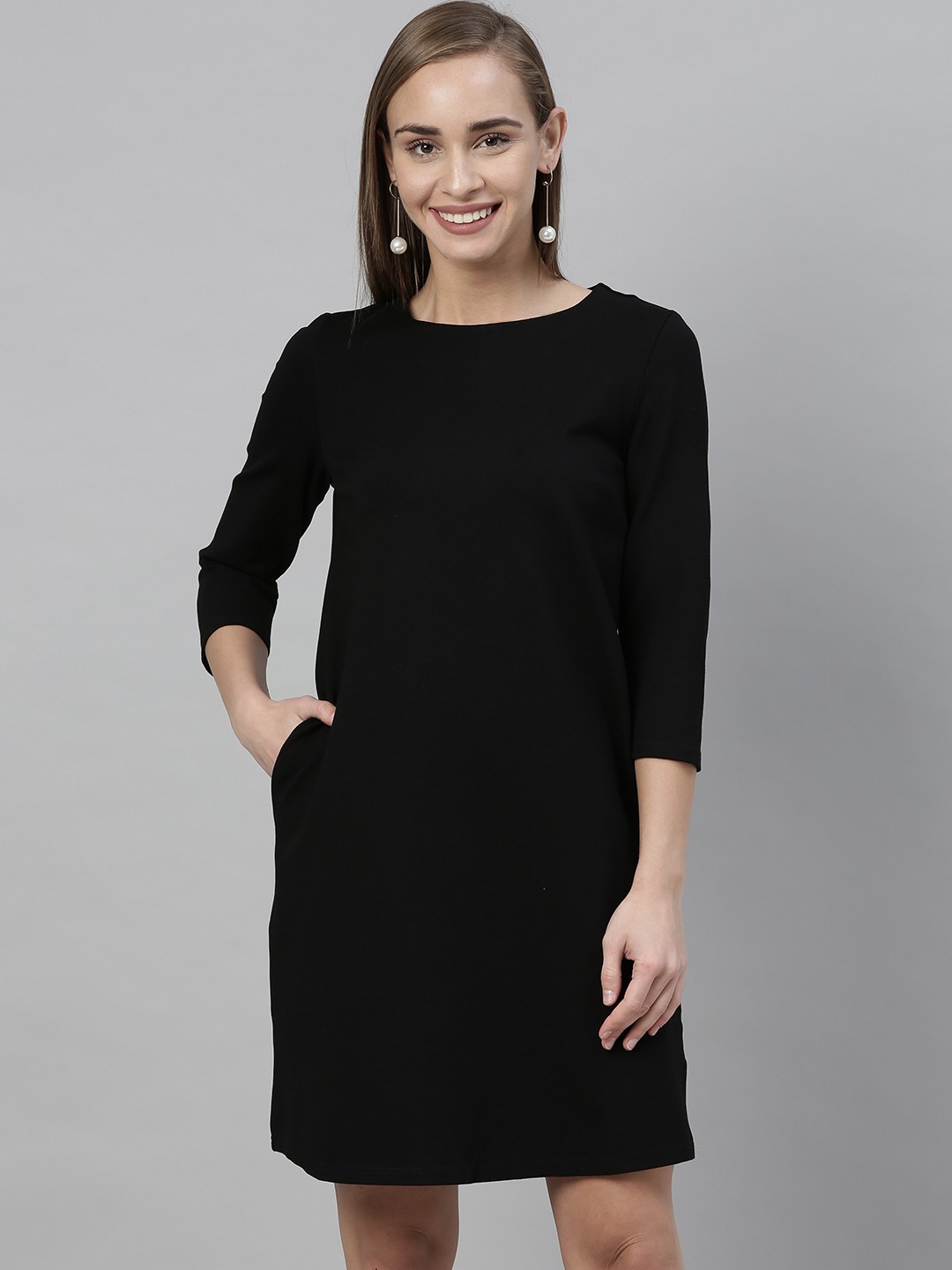 

Vero Moda Women Black Solid Sheath Dress