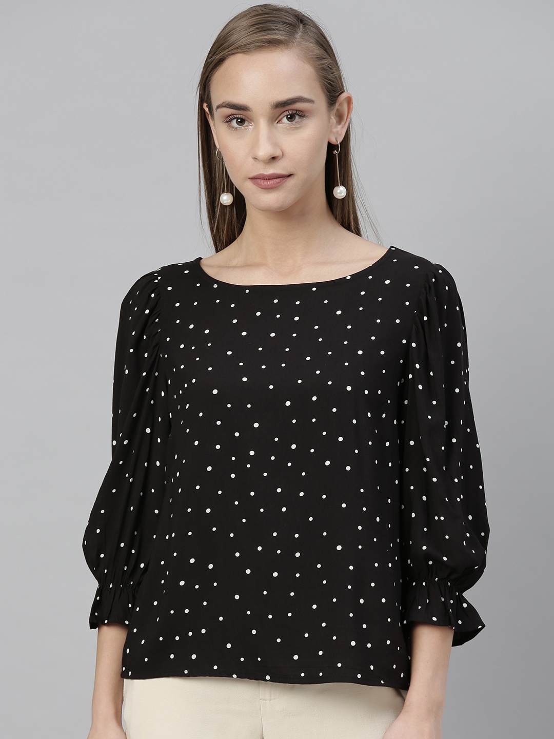 

Vero Moda Women Black& White Polka Dot Printed Top