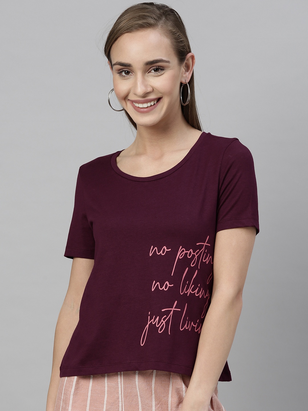 

Vero Moda Women Burgundy Printed Round Neck T-shirt