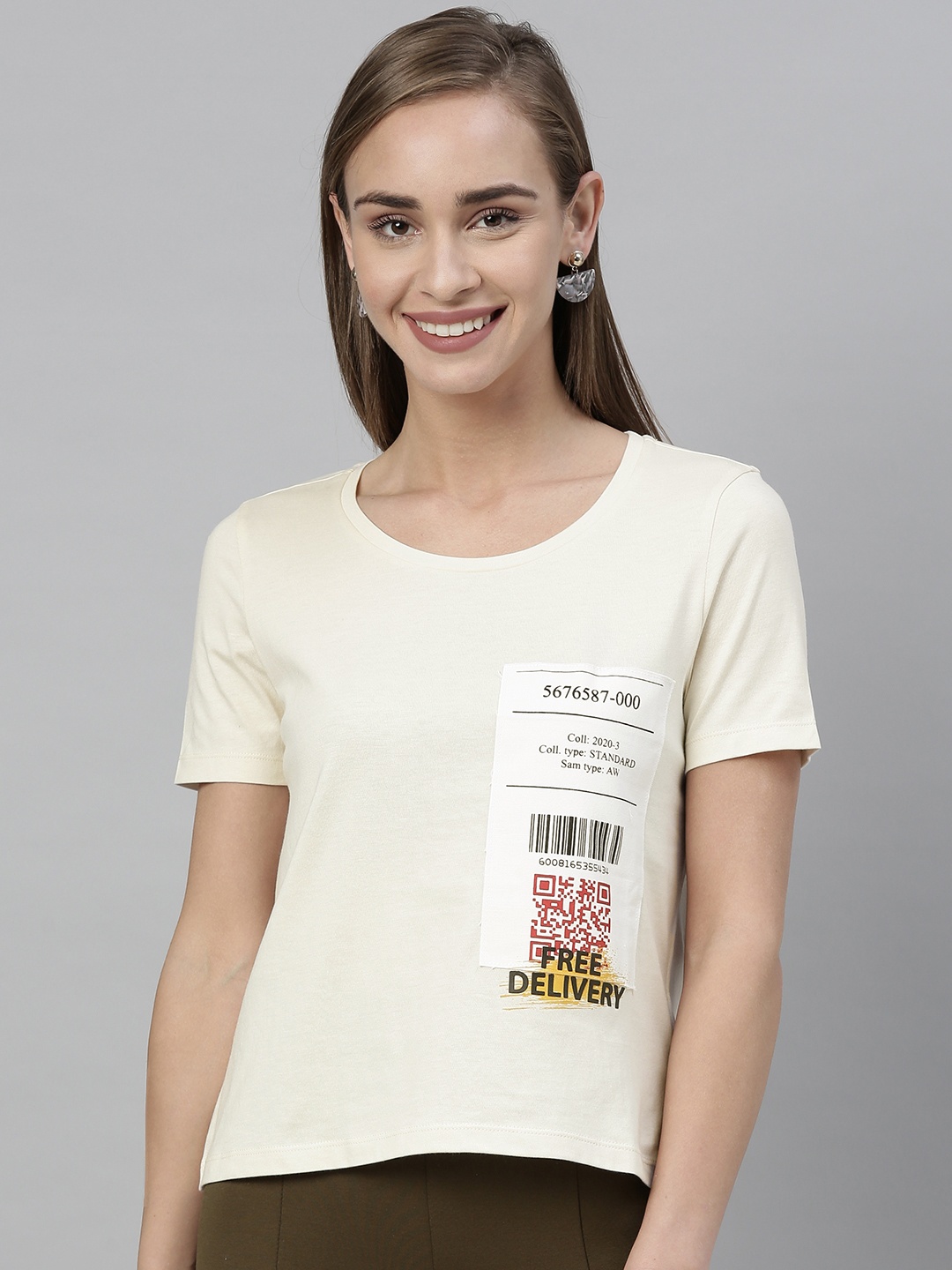 

Vero Moda Women Off-White Printed Round Neck T-shirt