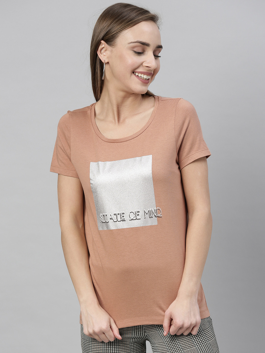 

Vero Moda Women Brown Solid Round Neck T-shirt