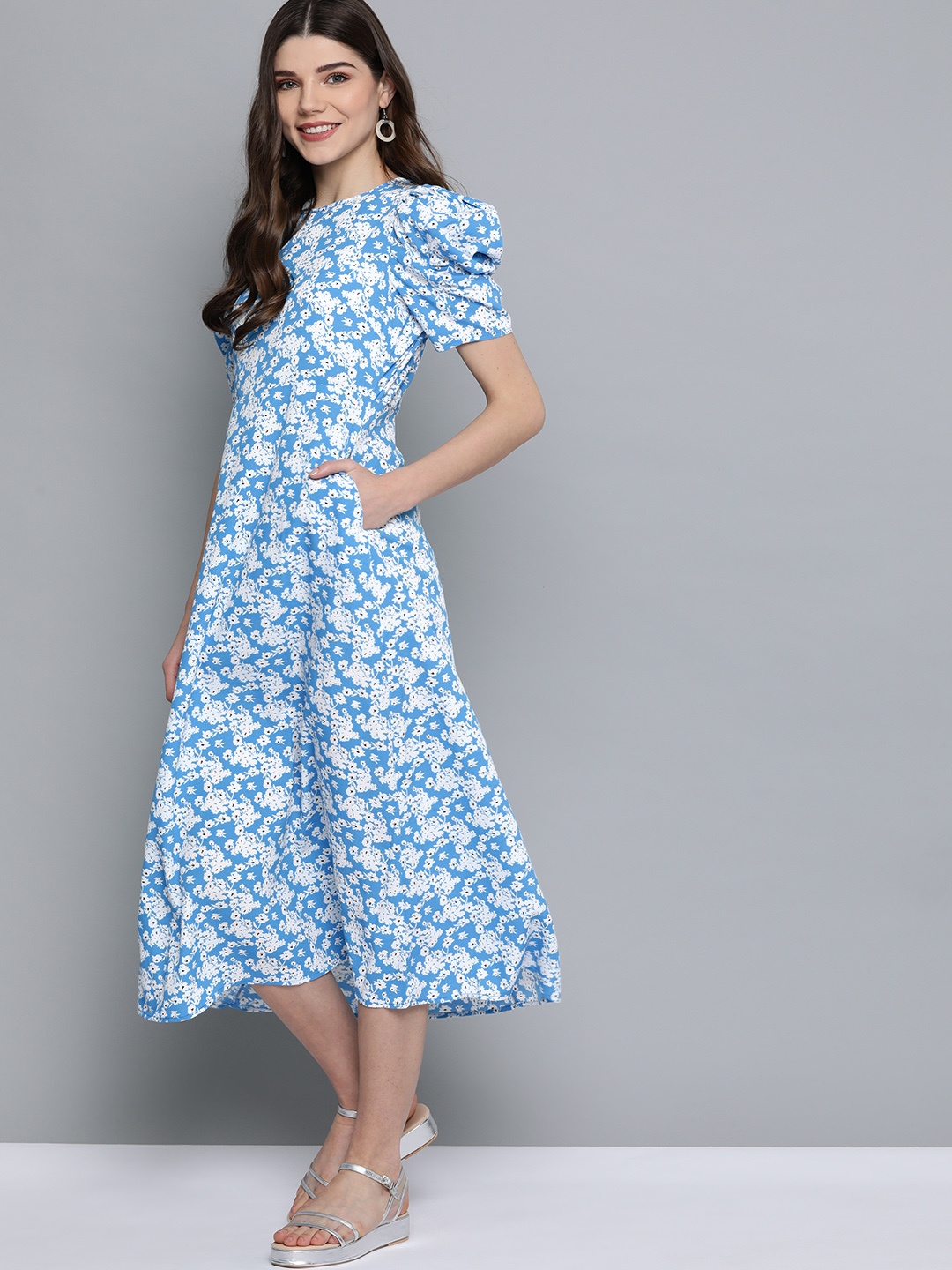 

Mast & Harbour Women Blue & White Floral Printed A-Line Dress