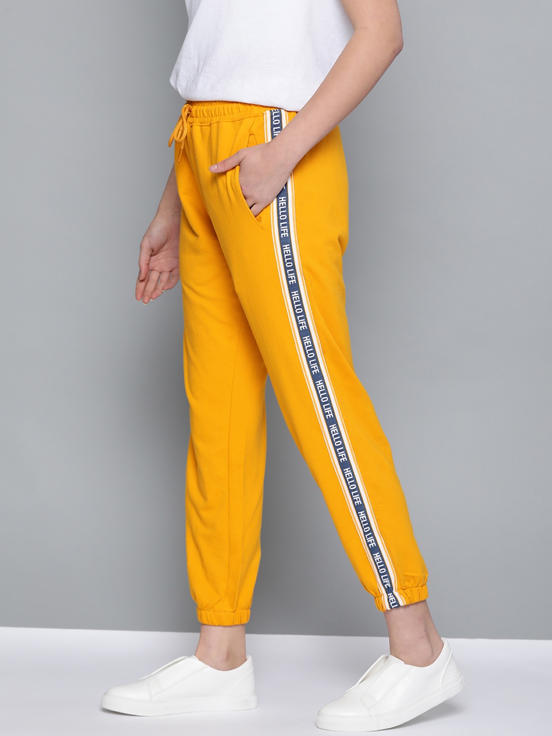 

Mast & Harbour Women Mustard Yellow Pure Cotton Solid Joggers