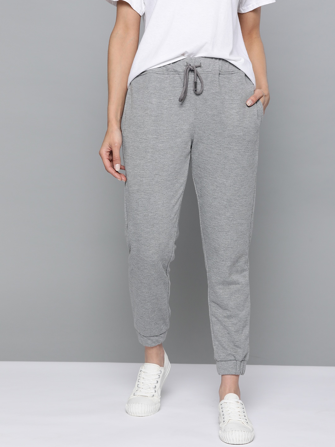 

Mast & Harbour Women Grey Melange Slim Fit Solid Joggers