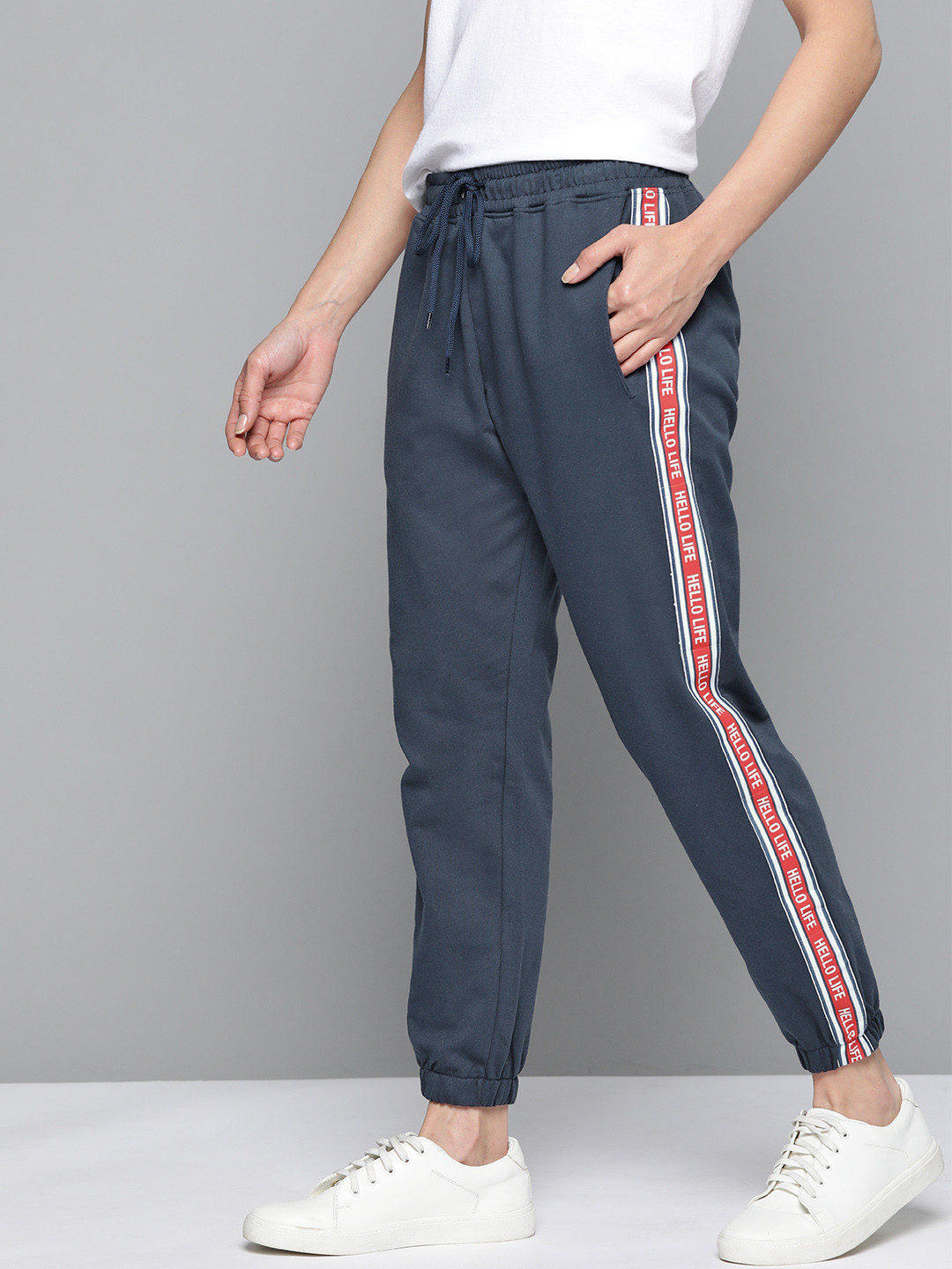 

Mast & Harbour Women Blue Solid Pure Cotton Cropped Joggers