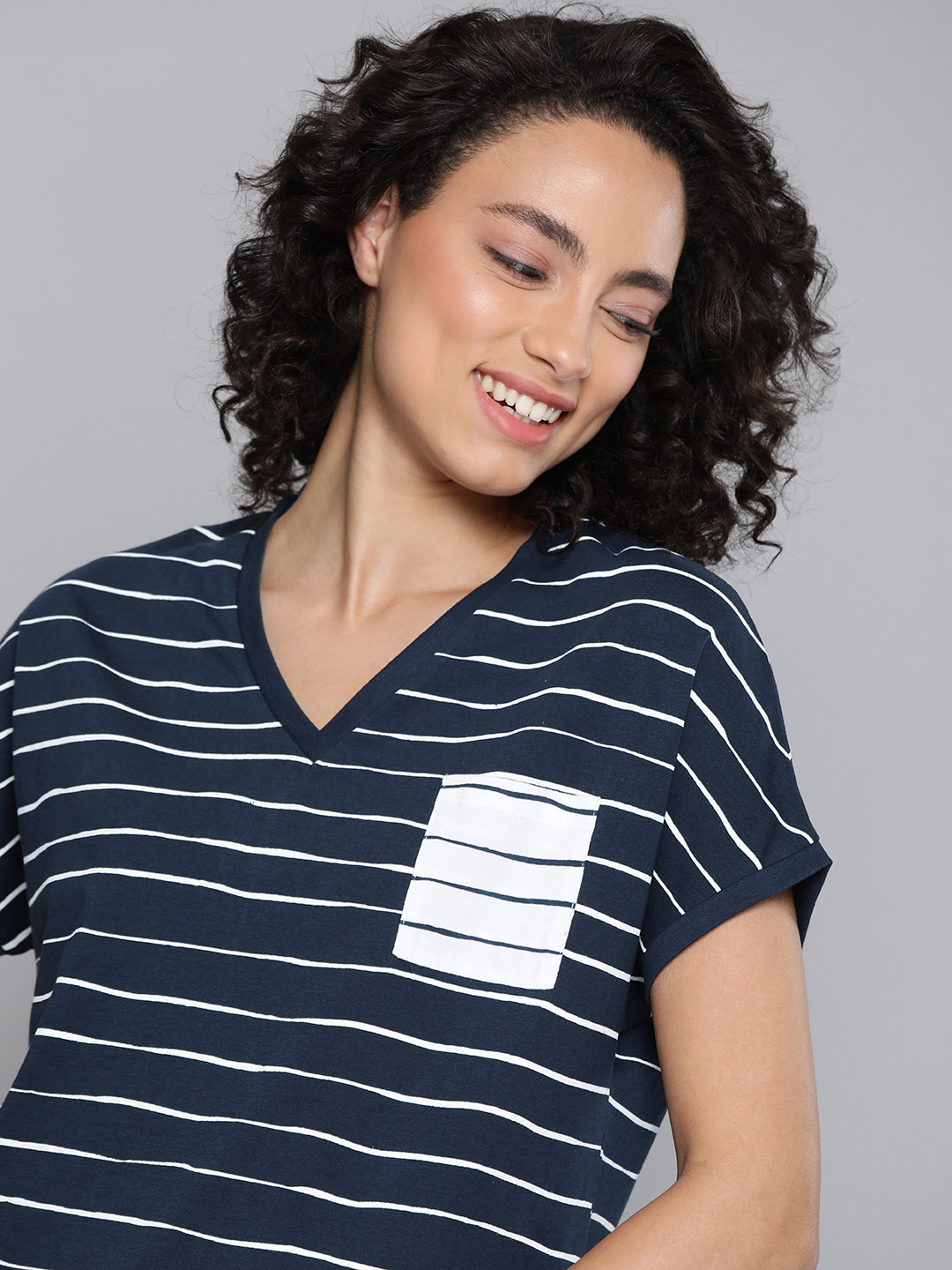 

Mast Harbour Women Navy White Pure Cotton Striped V-Neck Pure Cotton T-shirt, Navy blue