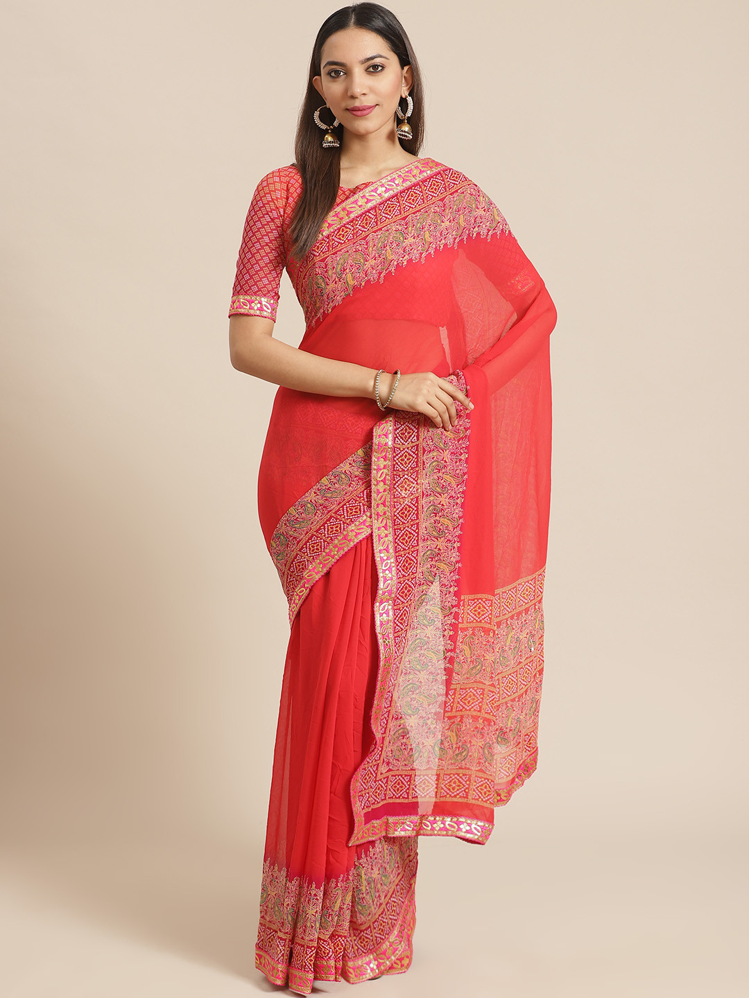 

Saree mall Red Solid Bandhani Saree