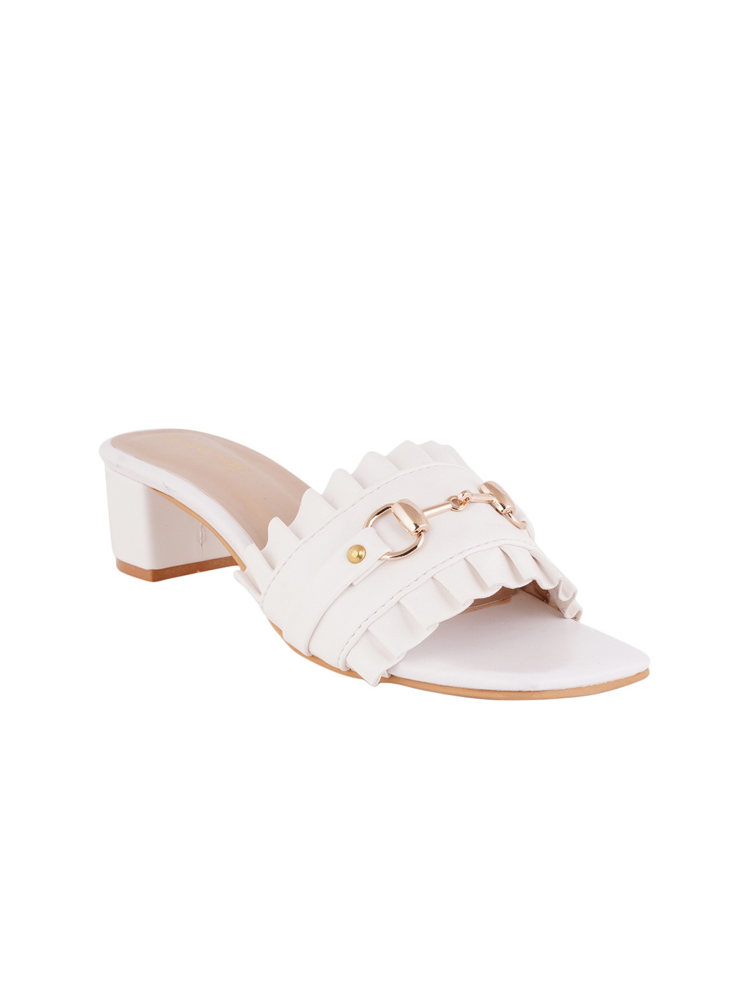 

SCENTRA Women White Embellished Sandals