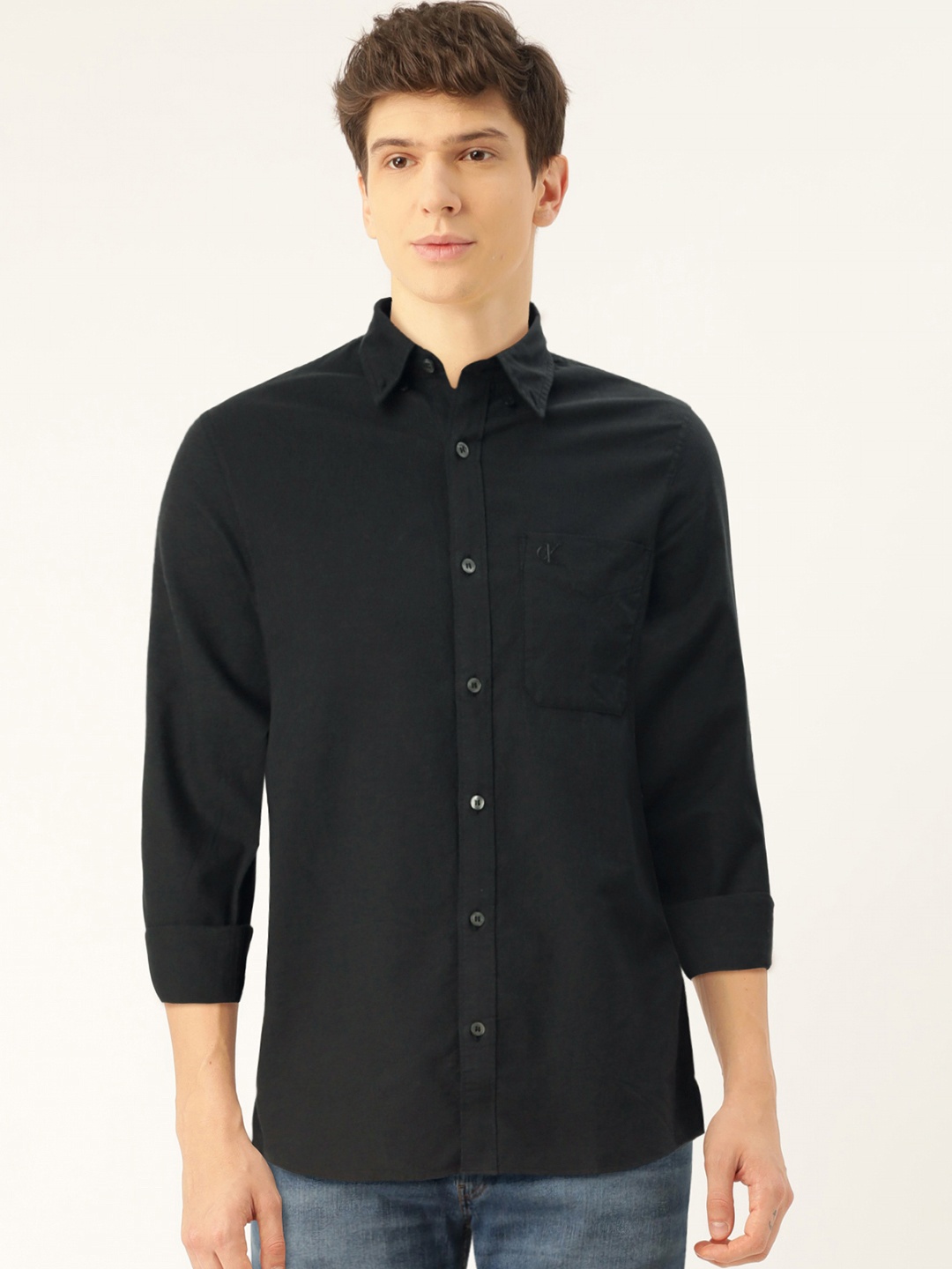 

Calvin Klein Jeans Men Black Slim Fit Solid Pure Cotton Semiformal Shirt