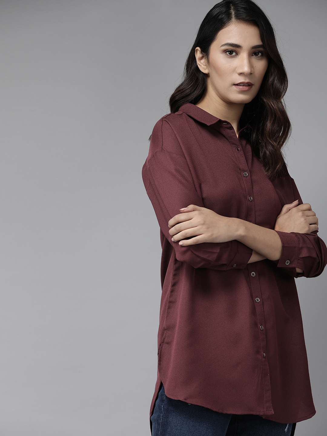 

The Roadster Lifestyle Co Women Burgundy Solid Eco-Responsible Casual Shirt