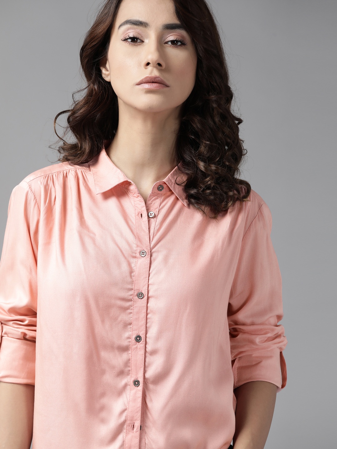 

The Roadster Lifestyle Co Women EcoVero Pink Solid Sustainable Shirt