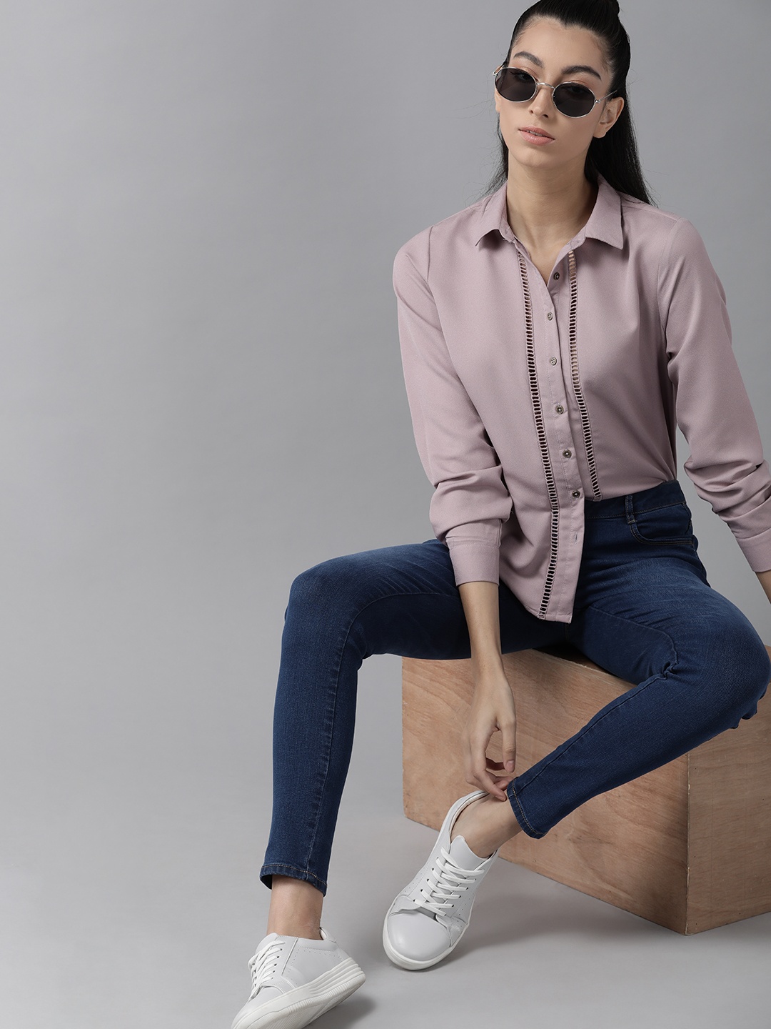 

Roadster Women Mauve Regular Fit Solid Casual Sustainable Recycled Poly Shirt