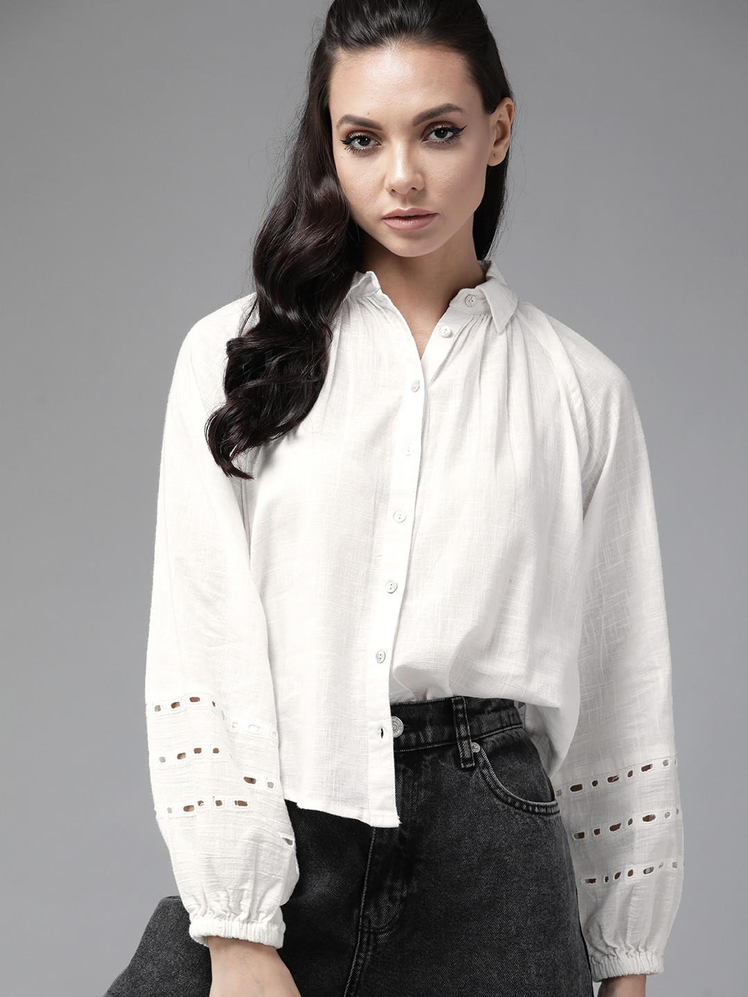 

The Roadster Lifestyle Co Women White Casual Cotton Shirt
