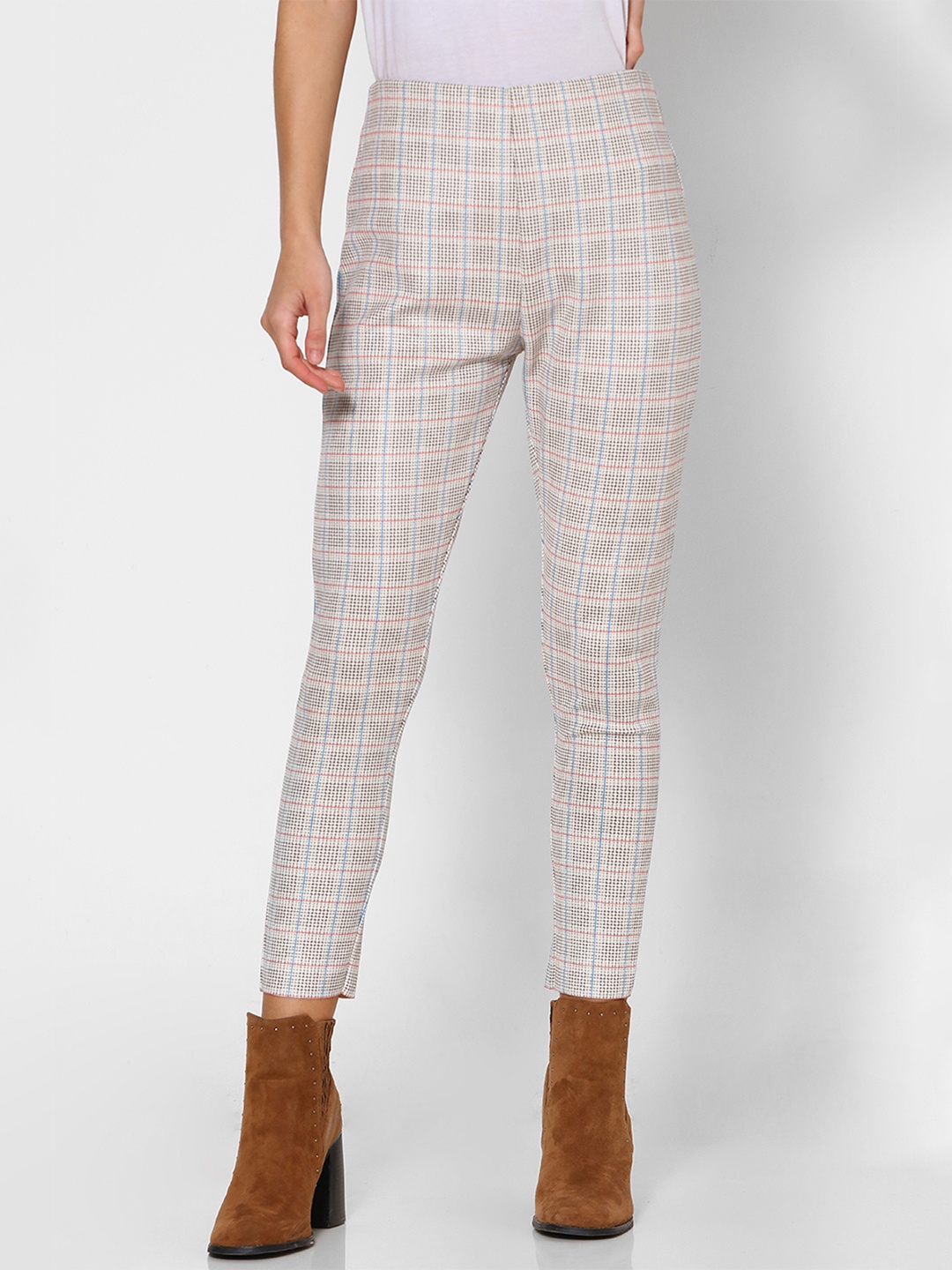 

FOREVER 21 Women White & Black Checked Leggings