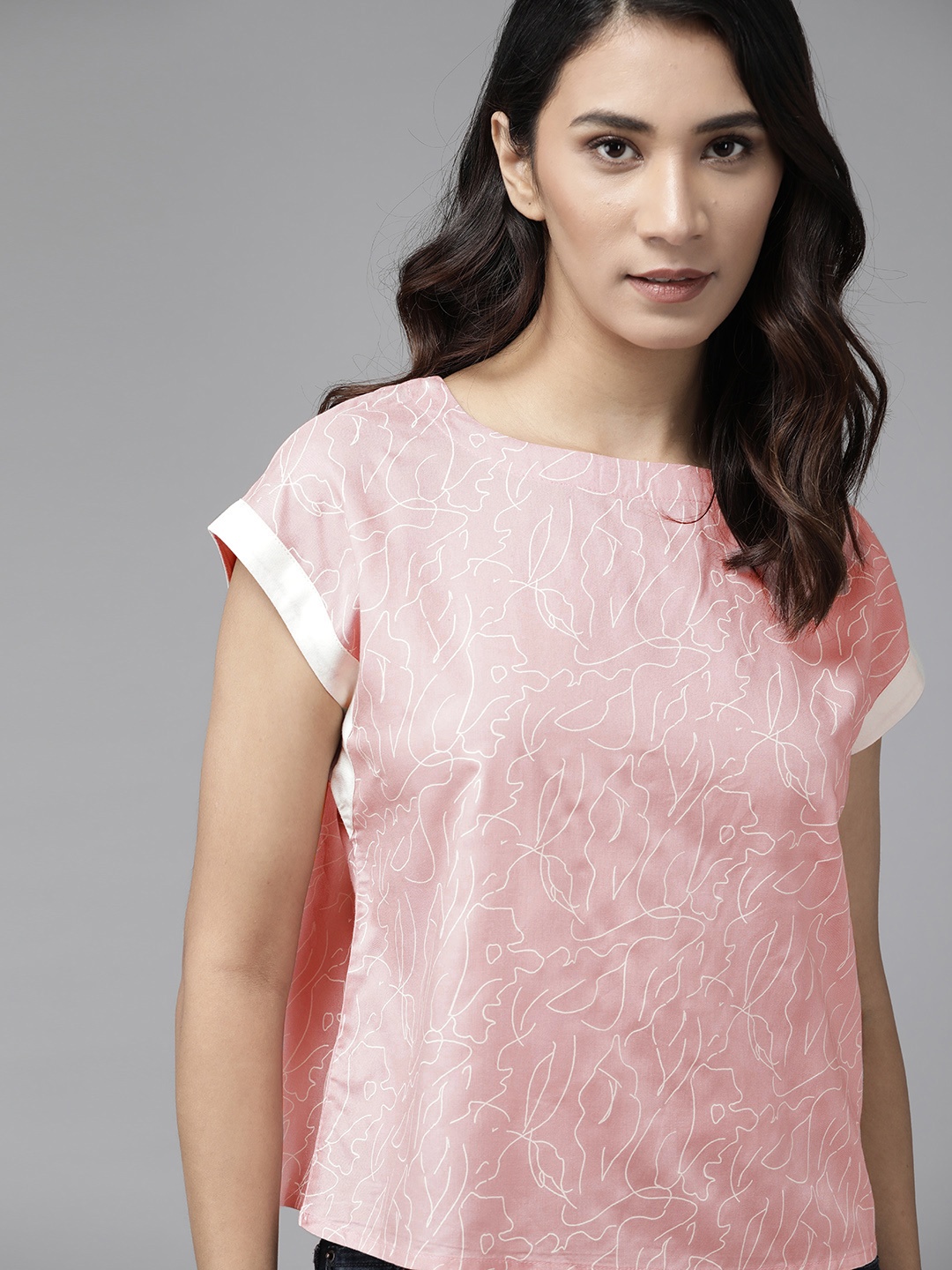 

The Roadster Lifestyle Co Women Pink Cream-Coloured EcoVero Boxy Top