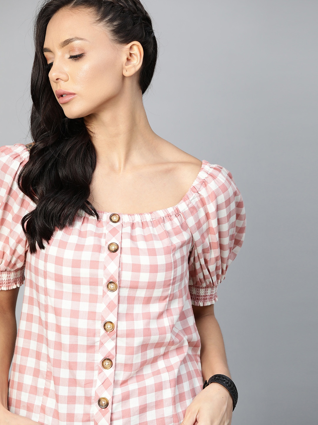 

The Roadster Lifestyle Co White & Pink Pure Cotton Checked Puff Sleeve Regular Top