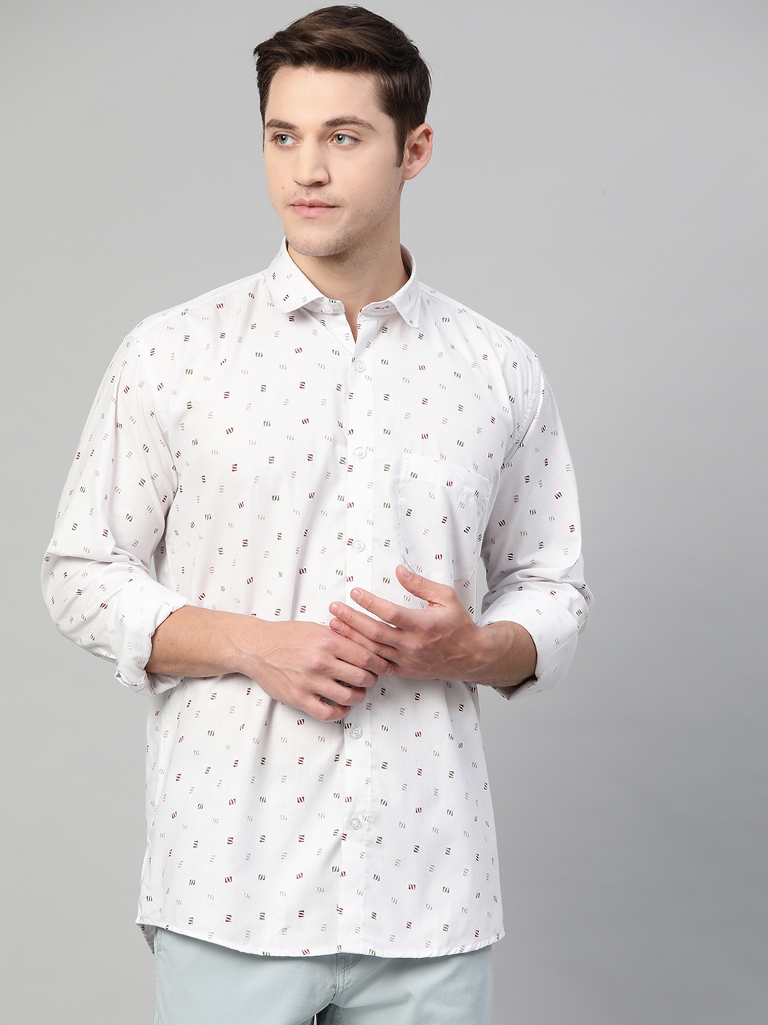 

Shaftesbury London Men White & Maroon Slim Fit Printed Semiformal Shirt