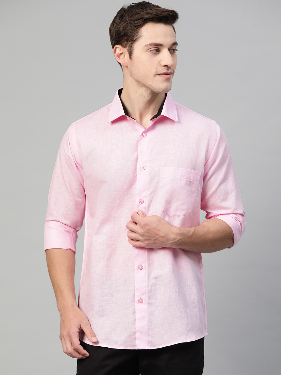 

Shaftesbury London Men Pink Smart Slim Fit Solid Semiformal Shirt