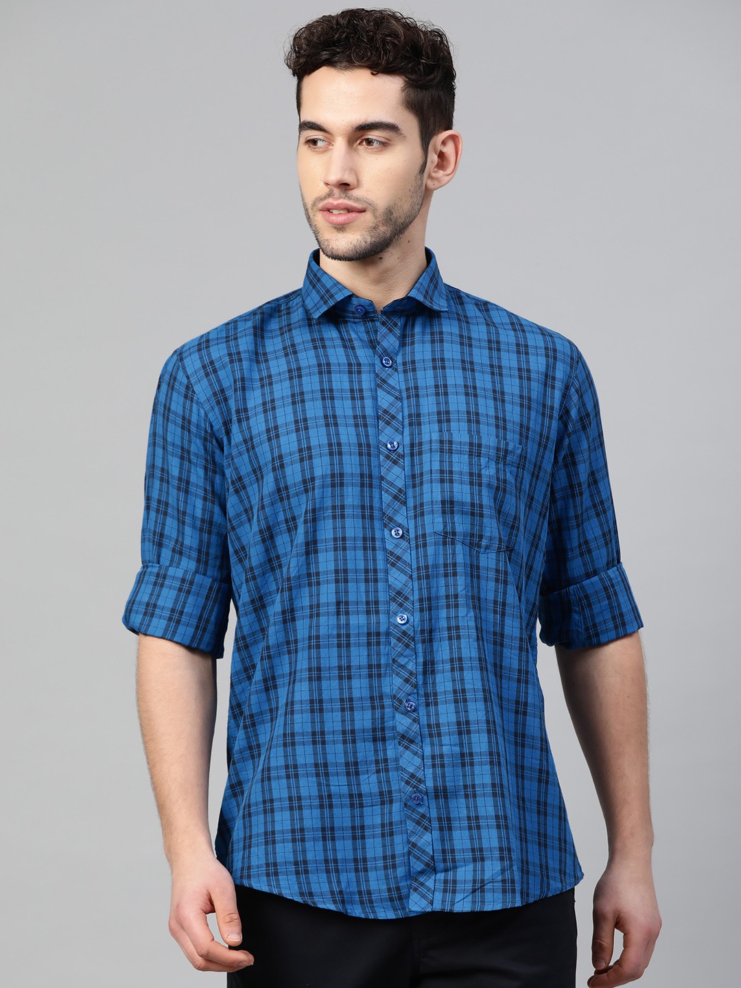 

Shaftesbury London Men Blue & Black Cotton Smart Slim Fit Checked Casual Shirt