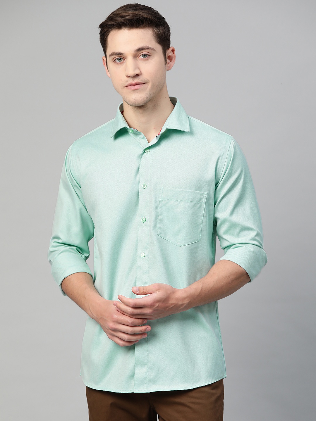 

Shaftesbury London Men Green Smart Slim Fit Self Design Semiformal Shirt