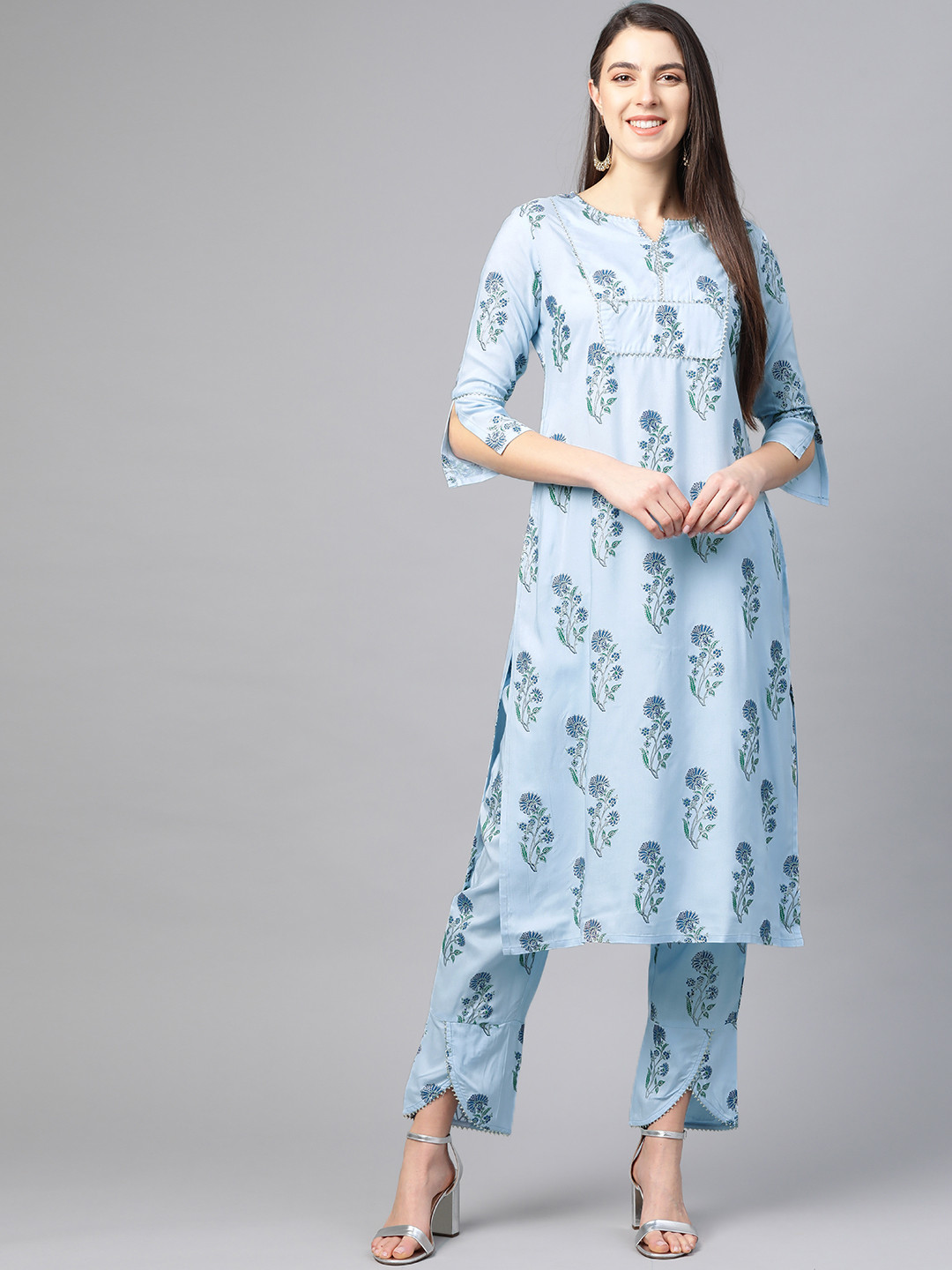 

YASH GALLERY Women Blue & Green Yoke Design Kurta with Trousers