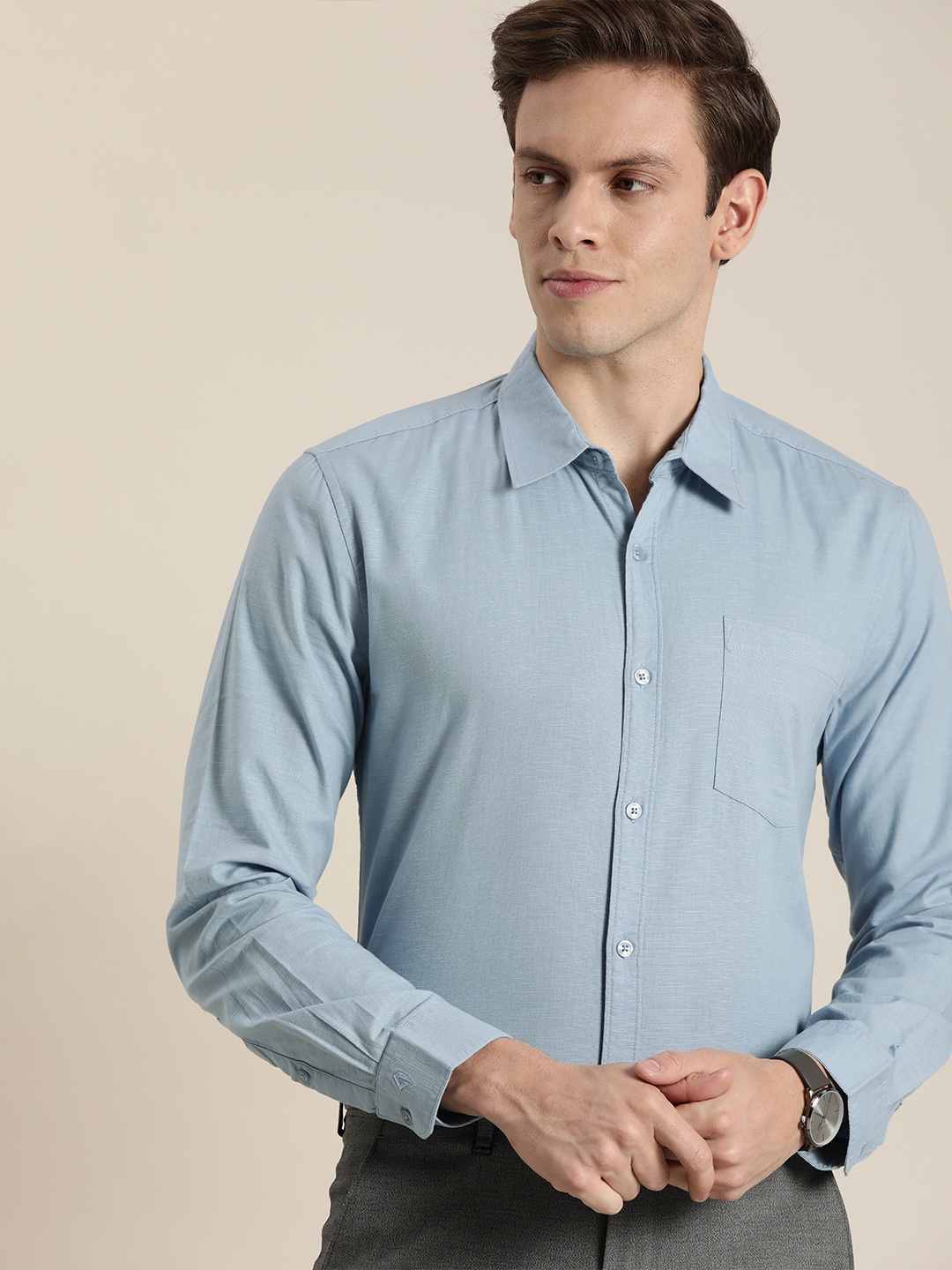 

INVICTUS Men Blue Slim Fit Cotton Linen Formal Shirt