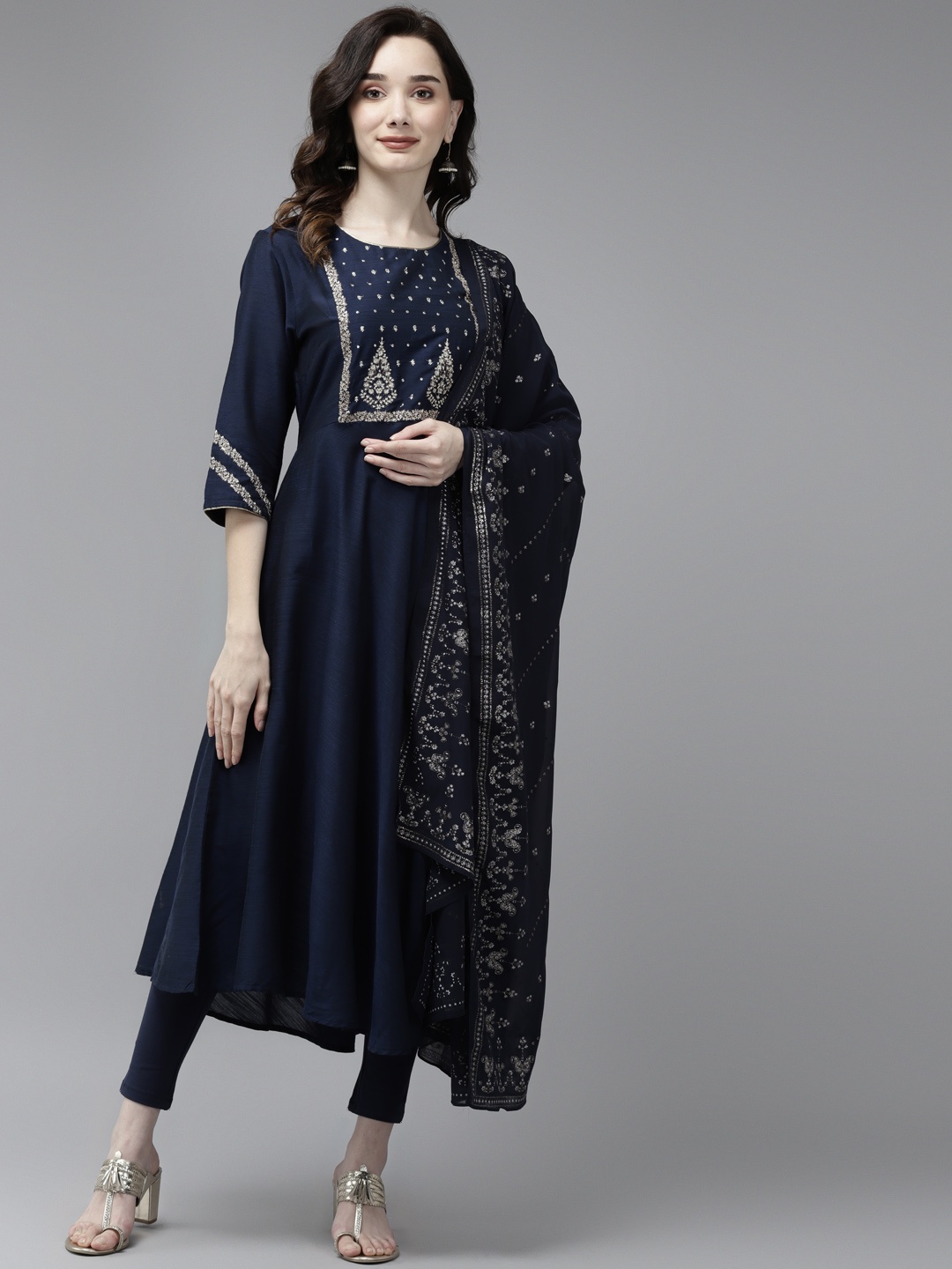 

W Women Navy Blue & Gold Toned Ethnic Motifs Printed Kurta with Trousers & Dupatta
