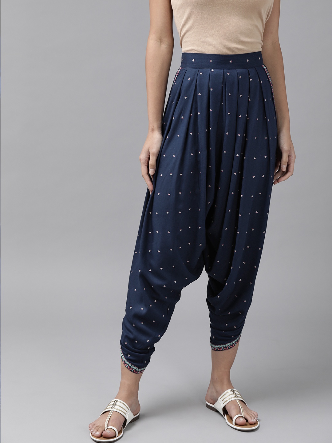 

W Women Navy Blue & Pink Printed Dhoti Pants