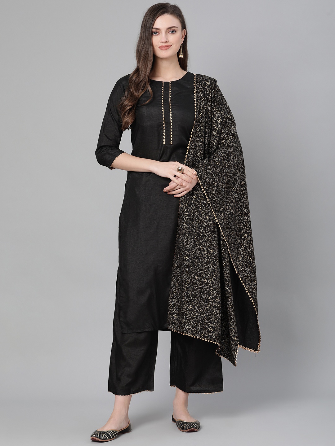 

Indo Era Women Black & Golden Solid Kurta with Palazzos & Dupatta