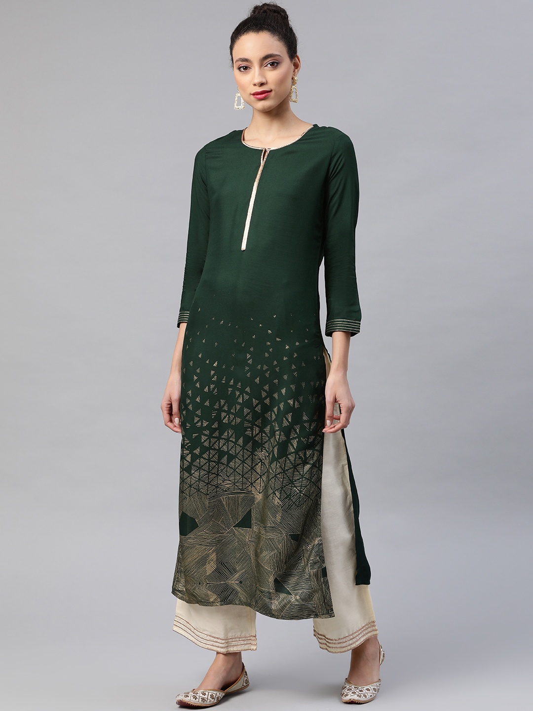 

Indo Era Women Green & Golden Foil Printed Straight Kurta