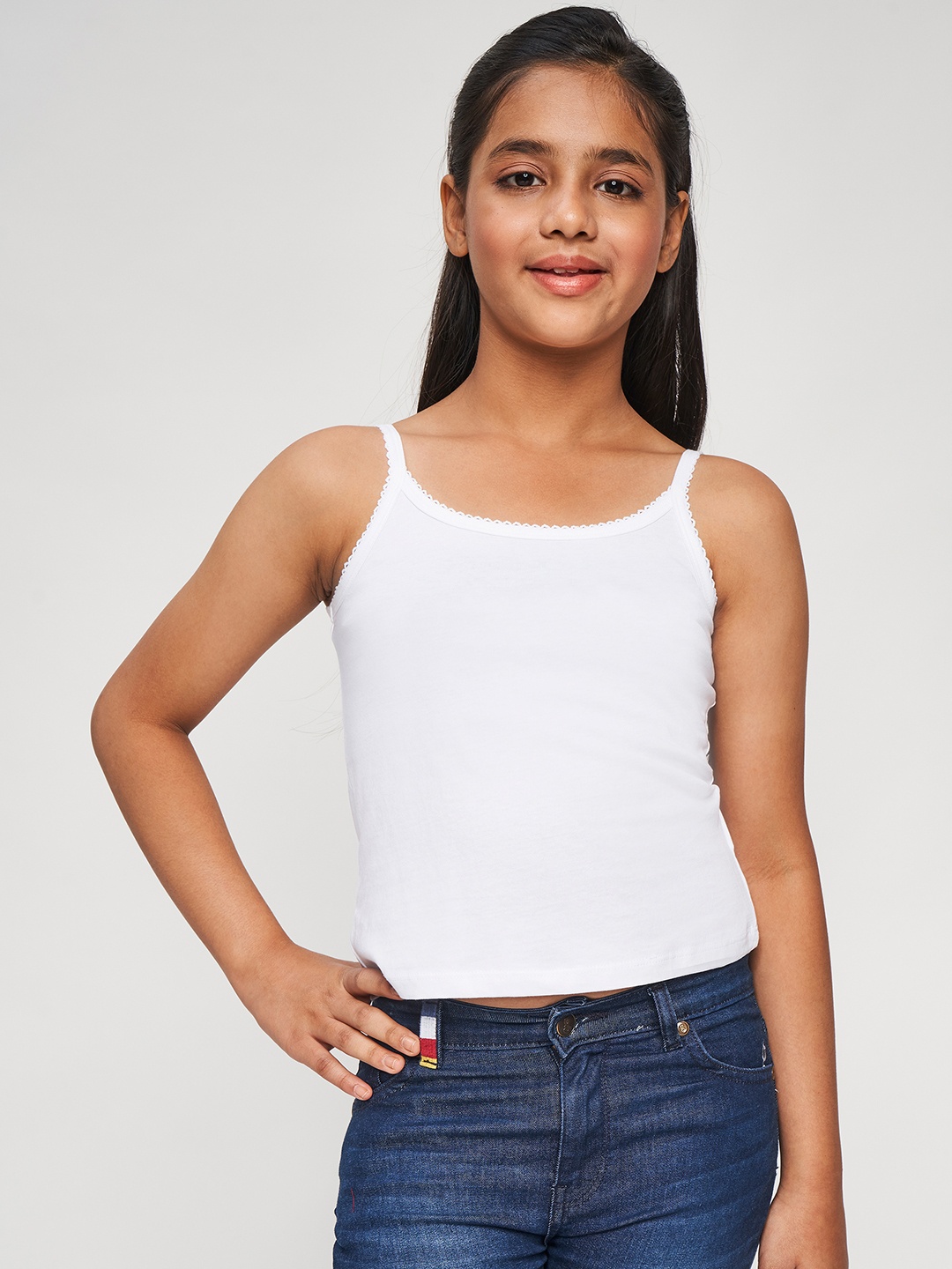 

Global Desi White Solid Regular Top