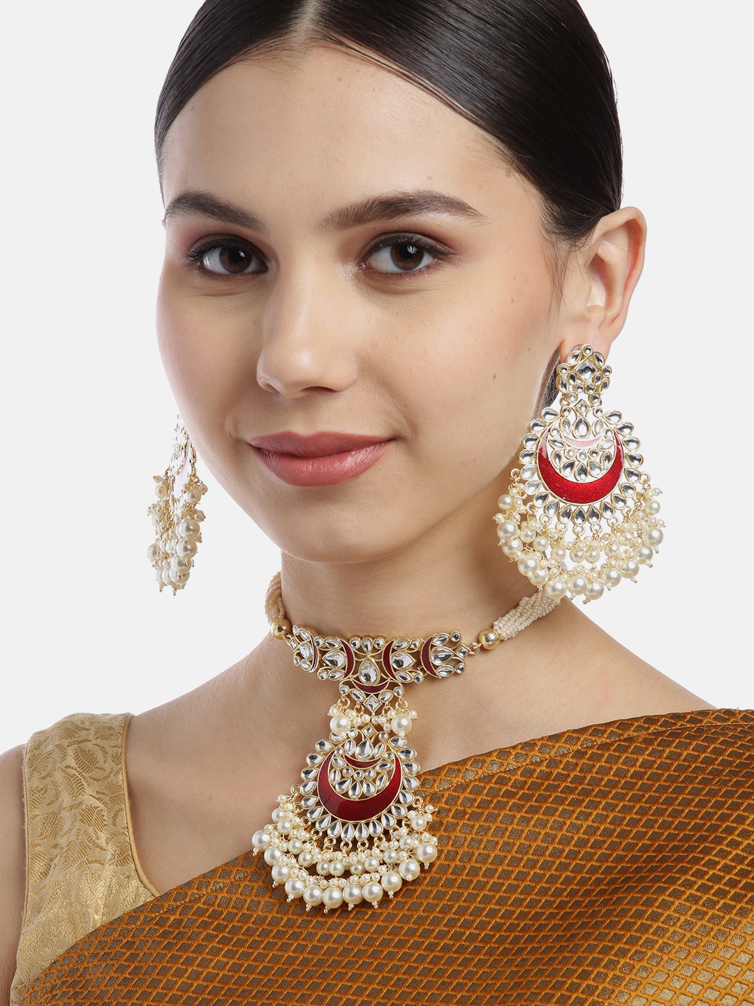 

Melani Borsa Maroon & Off-White Gold-Plated Kundan & Beaded Enamelled Jewellery Set