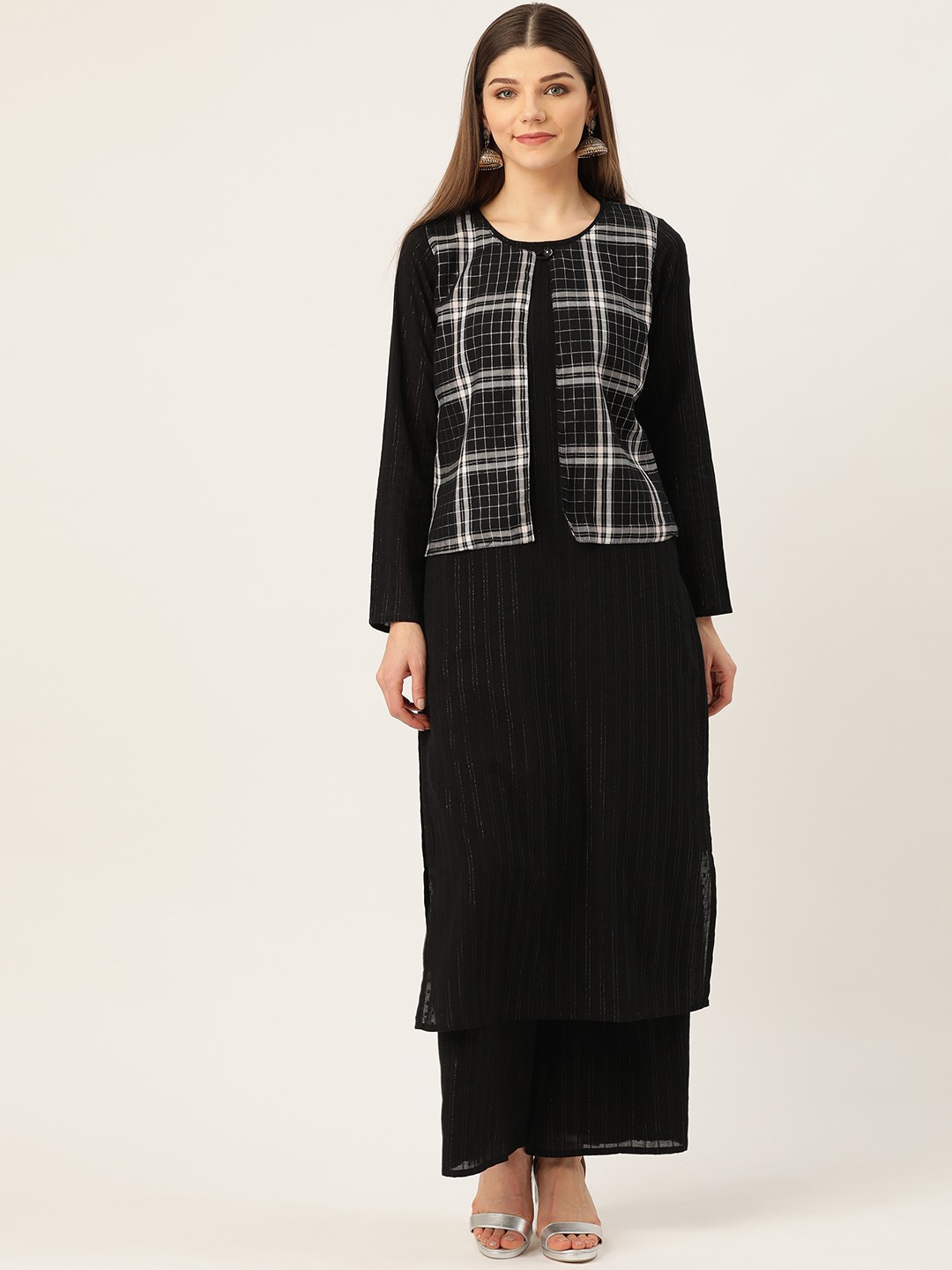 

Cottinfab Women Black & White Checked Layered Kurta with Palazzos