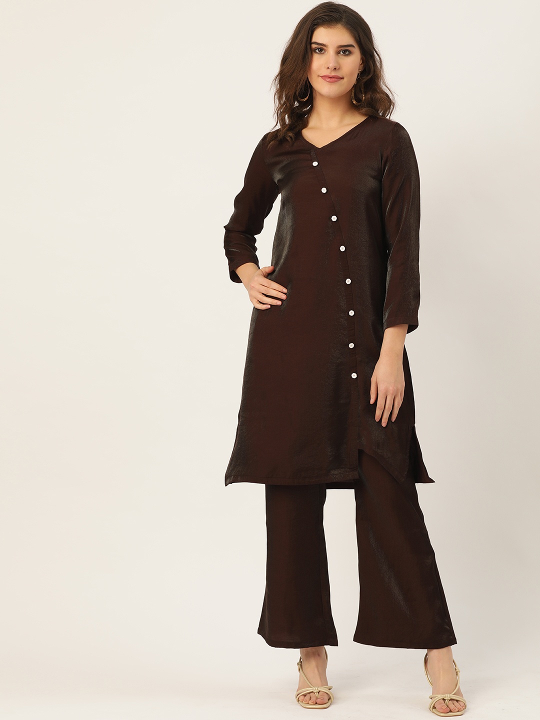 

Cottinfab Women Brown Solid Sheen Effect Kurta with Trousers