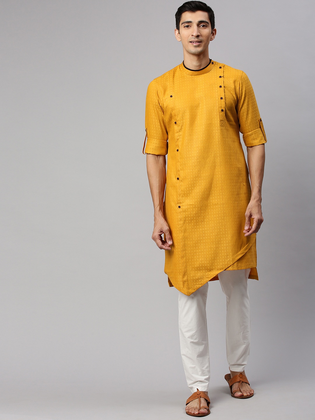 

Manyavar Men Yellow Self-Checked Straight Kurta