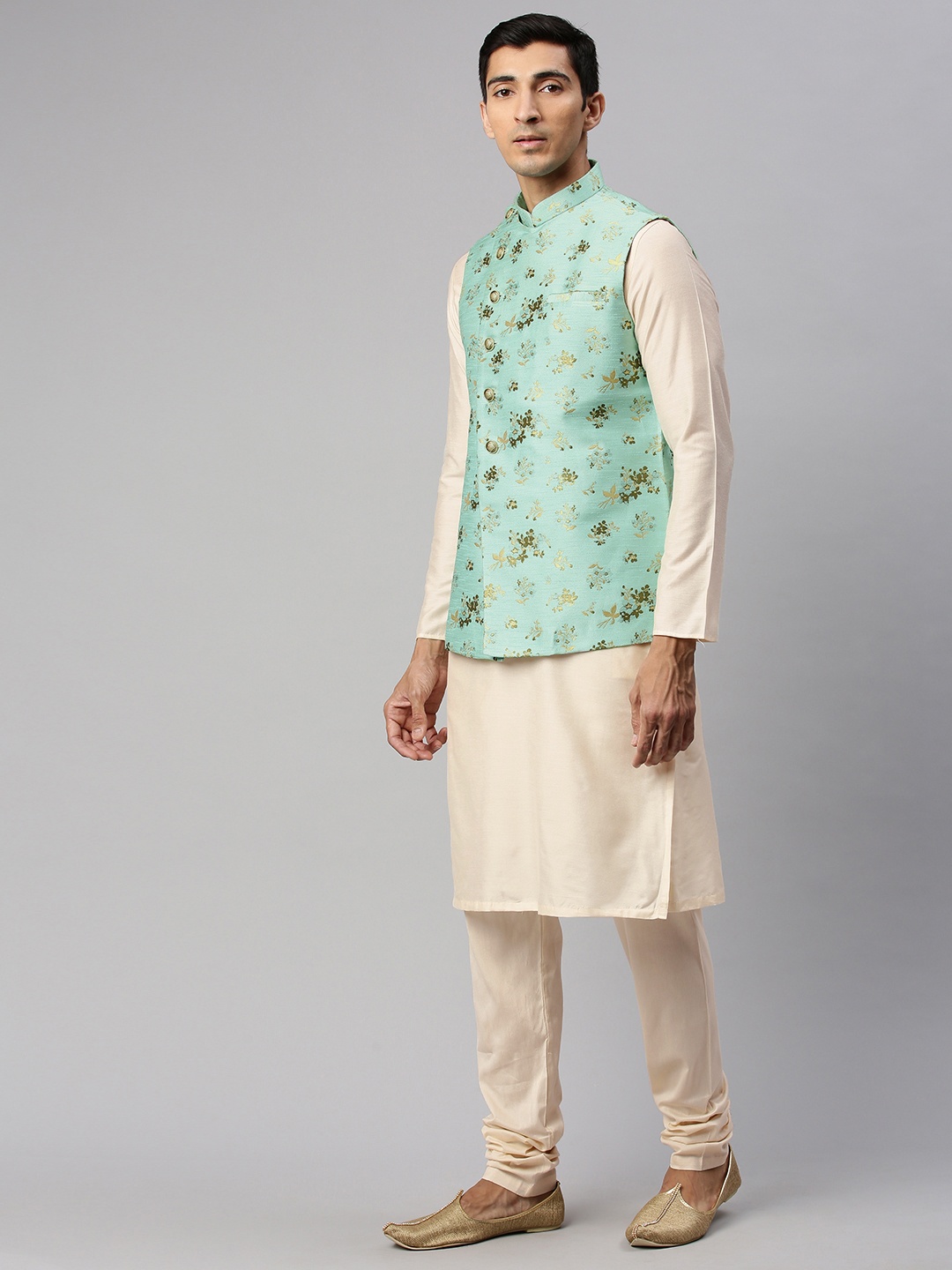 

Manyavar Men Cream-Coloured Solid Kurta with Churidar & Nehru Jacket