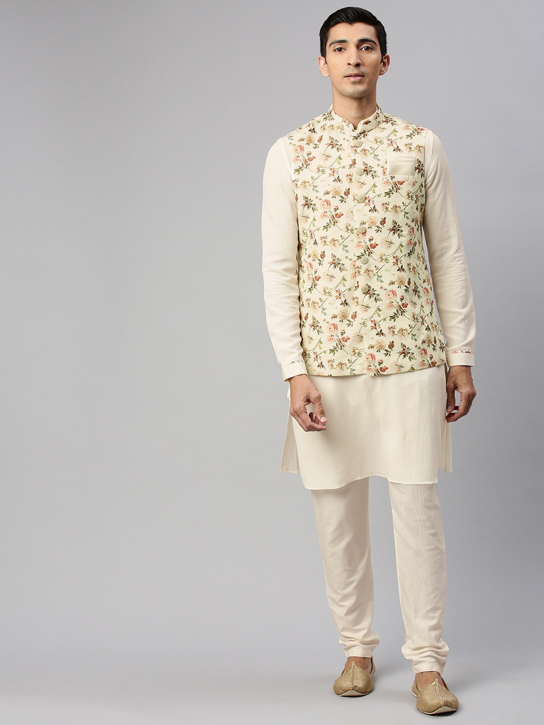 

Manyavar Men Cream-Coloured Solid Kurta with Churidar & Nehru Jacket