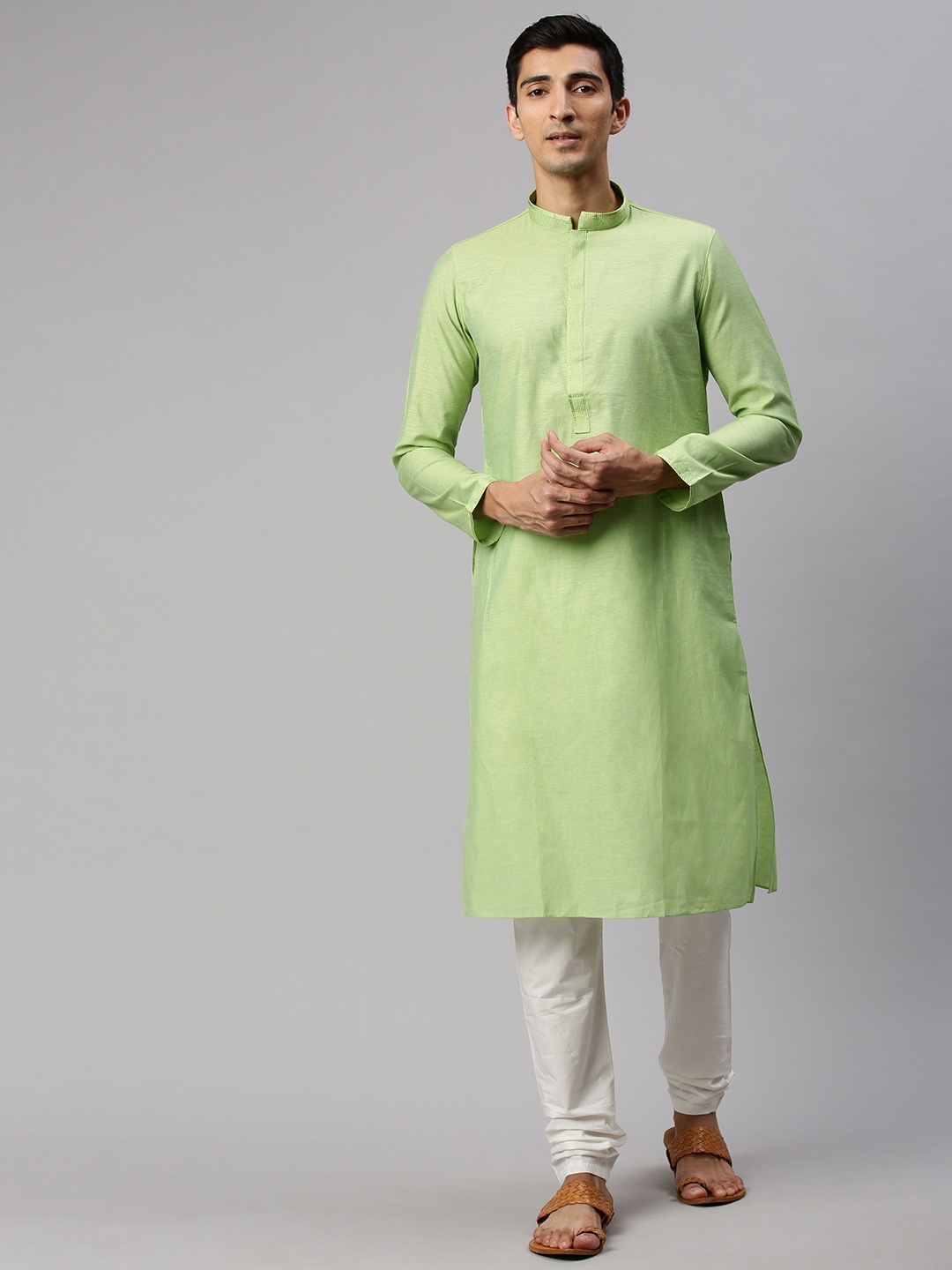 

Manyavar Men Green & White Solid Kurta with Pyjamas